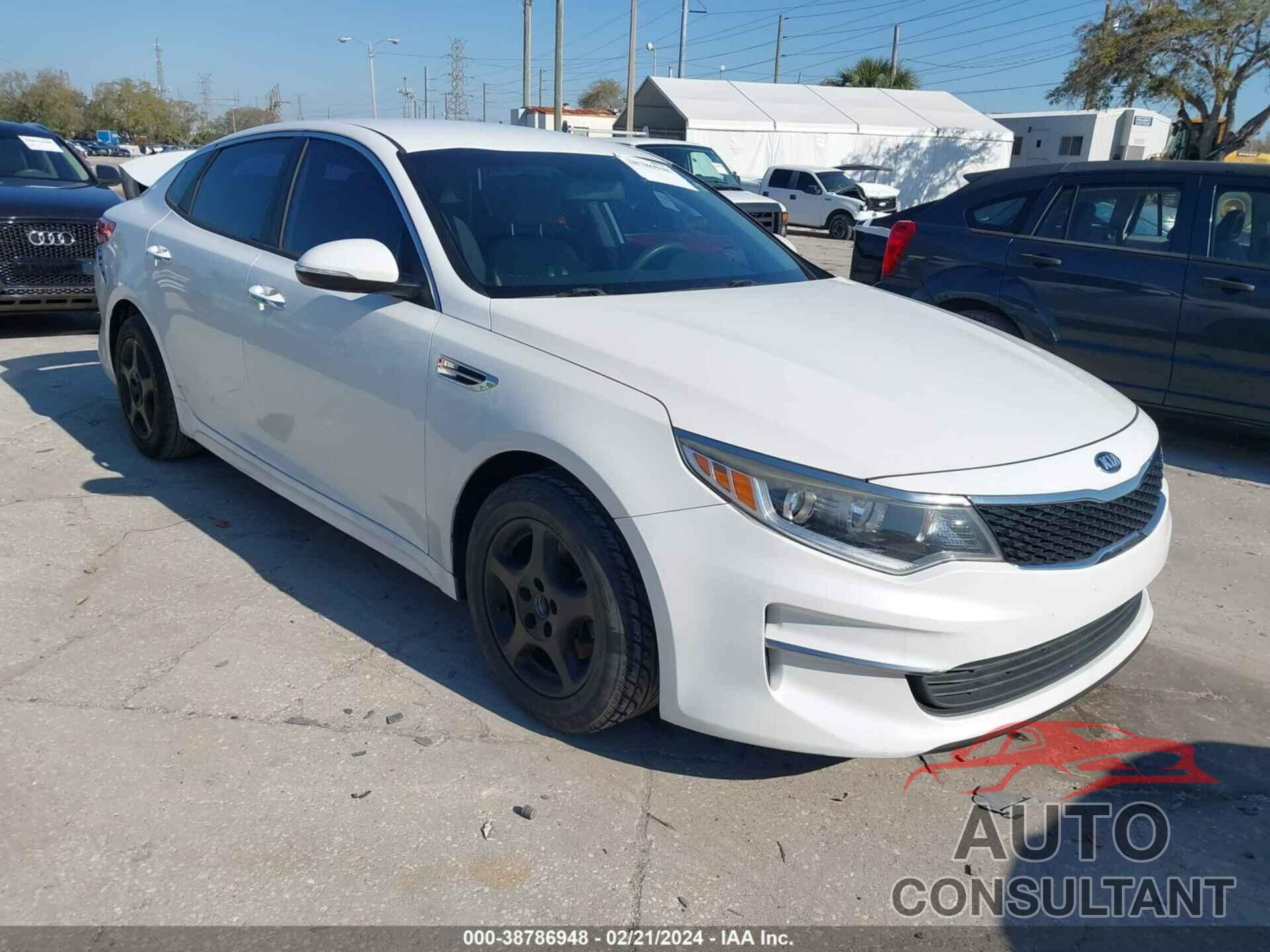 KIA OPTIMA 2016 - 5XXGT4L35GG017405