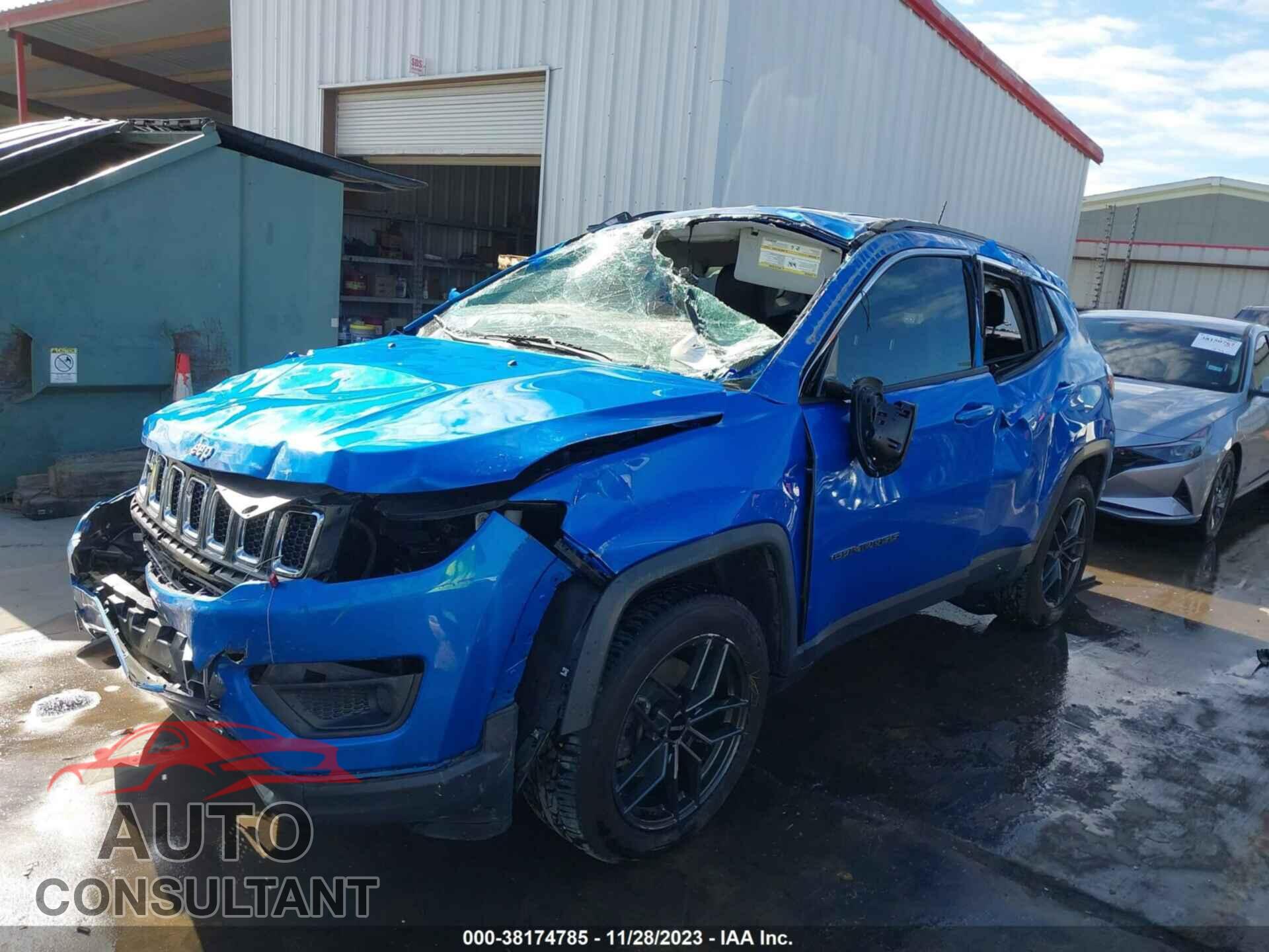 JEEP COMPASS 2018 - 3C4NJCBB0JT461996