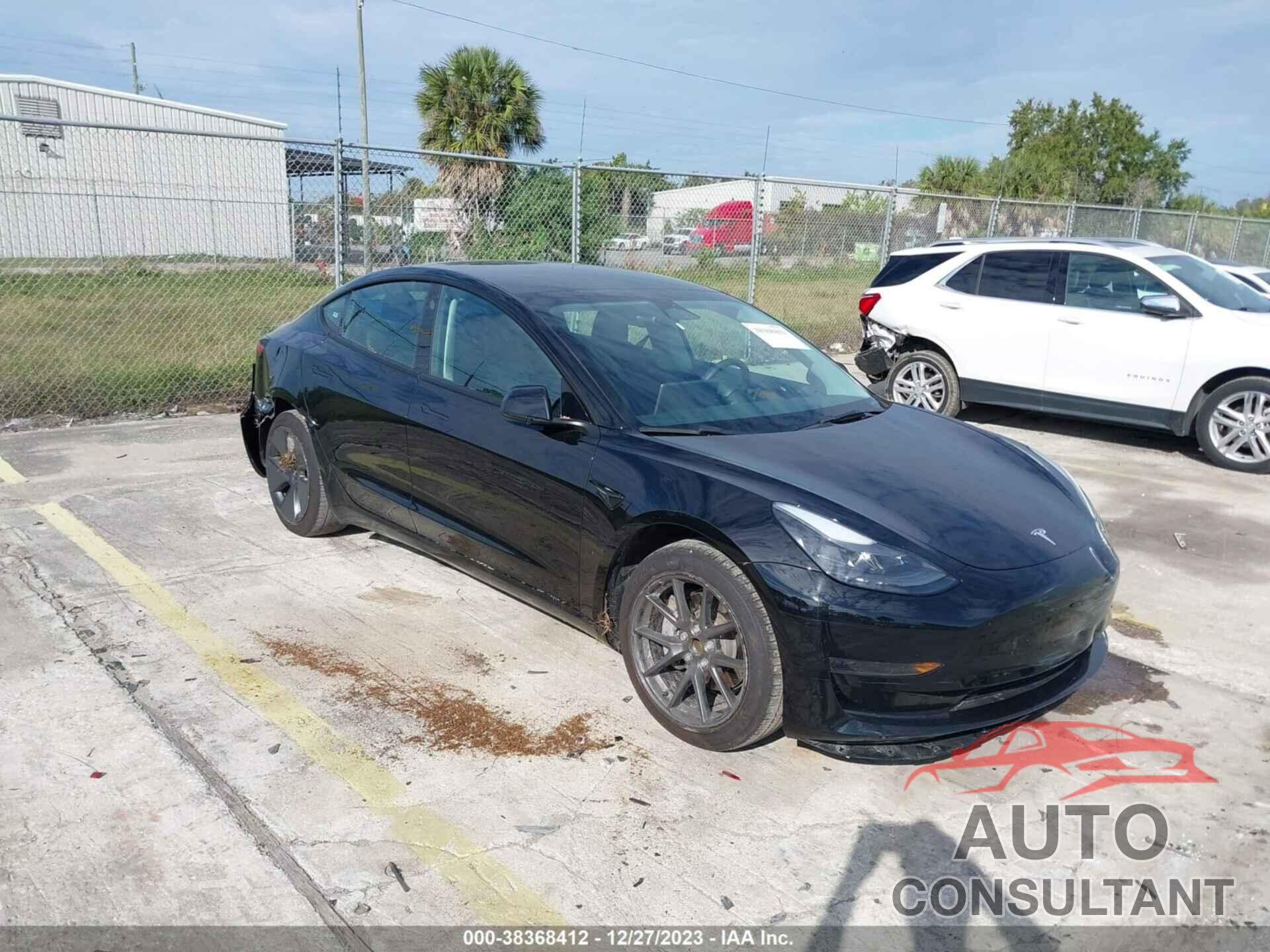TESLA MODEL 3 2023 - 5YJ3E1EAXPF436159