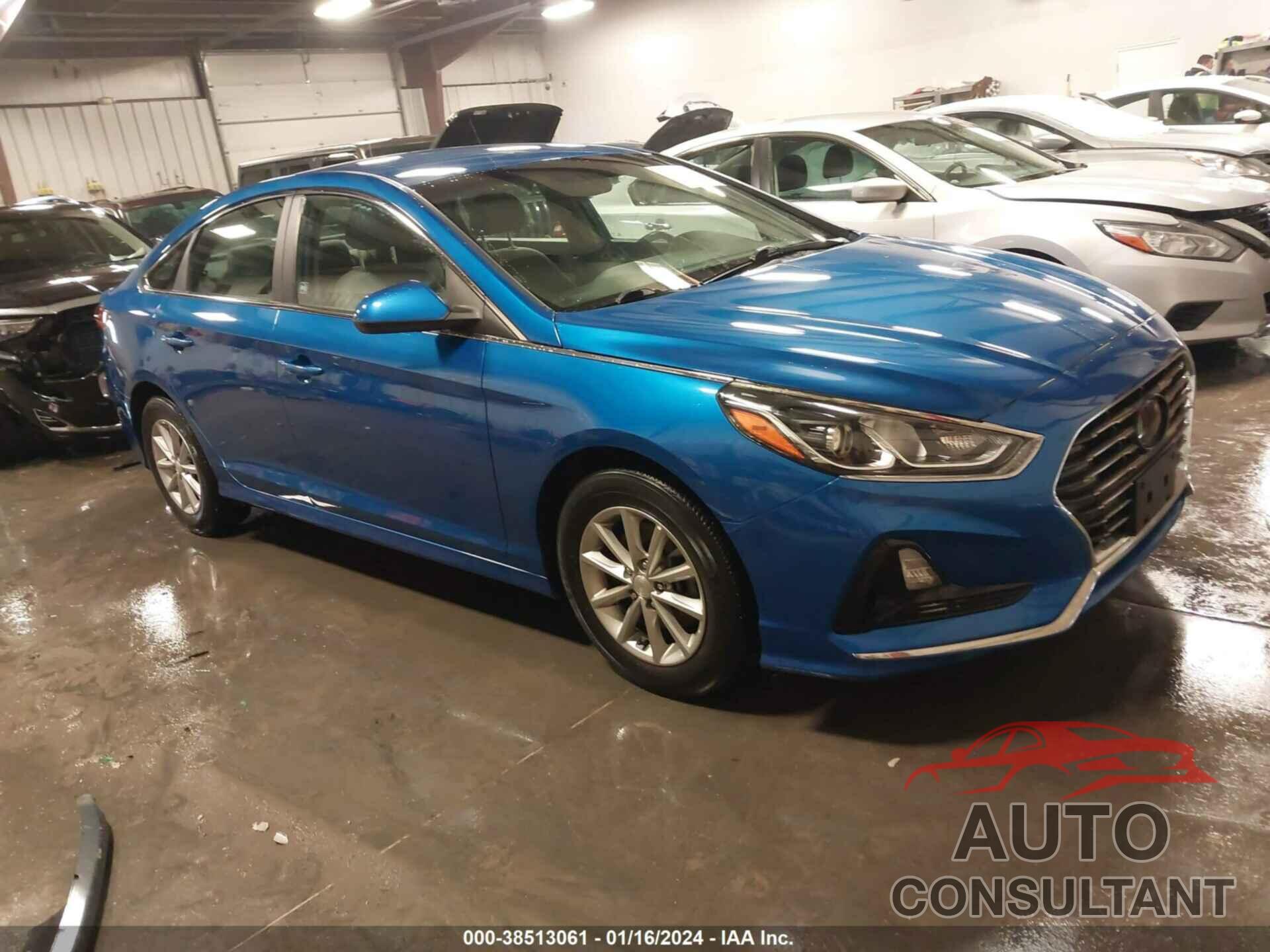 HYUNDAI SONATA 2018 - 5NPE24AFXJH618005