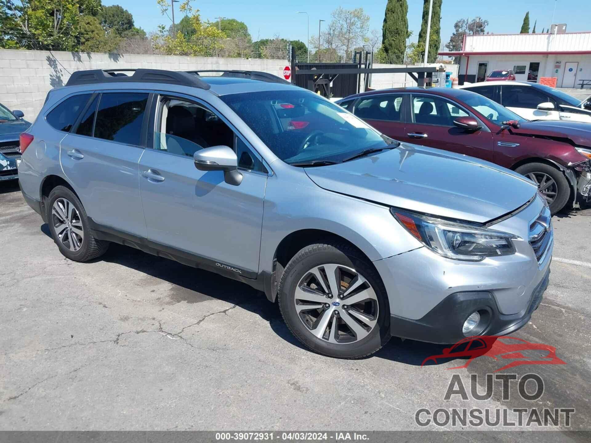 SUBARU OUTBACK 2018 - 4S4BSANC1J3344556