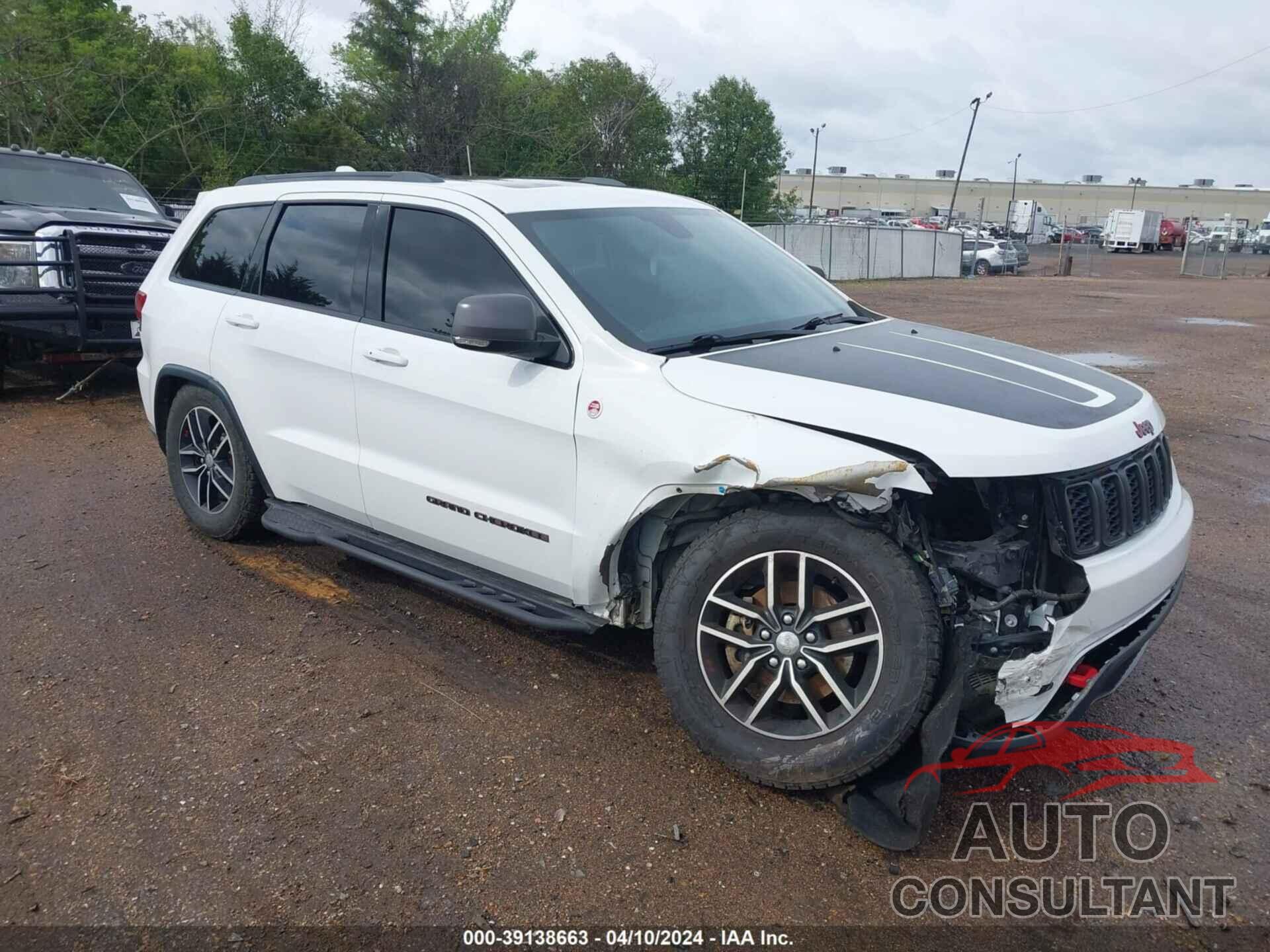 JEEP GRAND CHEROKEE 2018 - 1C4RJFLG2JC388025
