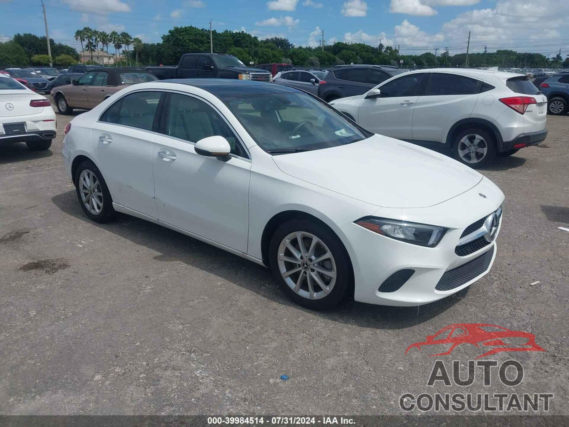 MERCEDES-BENZ A 220 2021 - W1K3G4EB0MJ262102