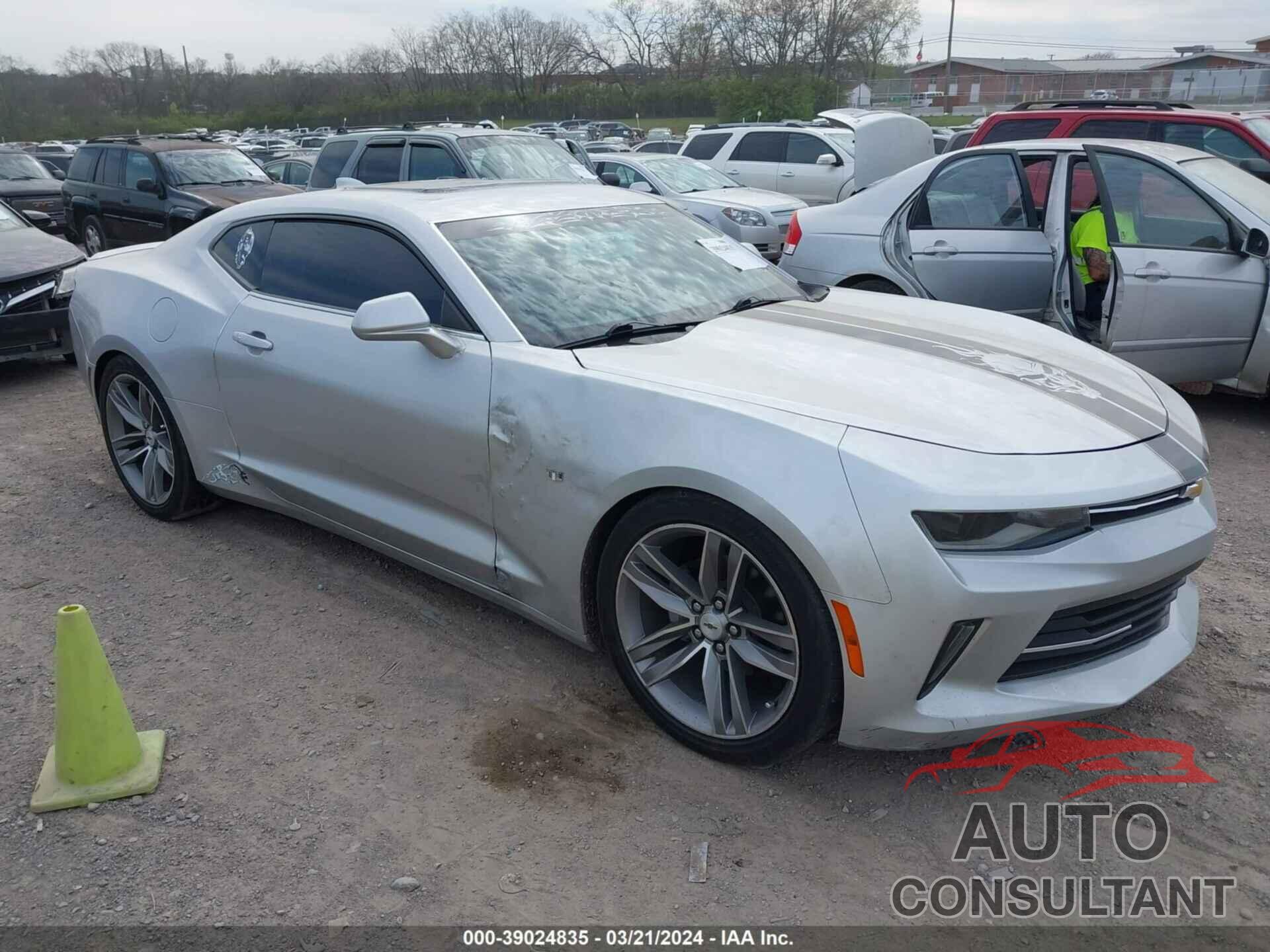 CHEVROLET CAMARO 2018 - 1G1FB1RS3J0119296