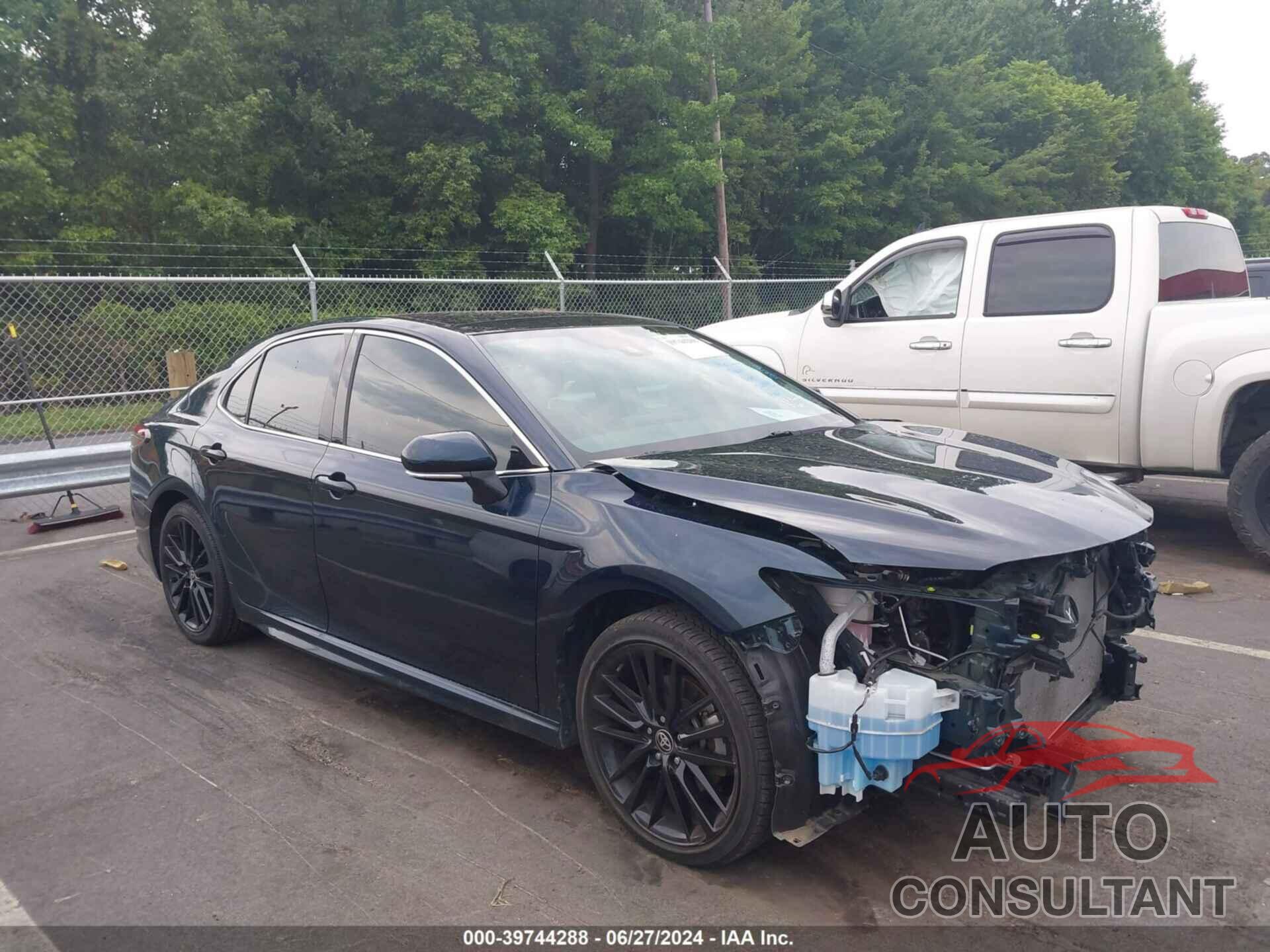 TOYOTA CAMRY 2021 - 4T1K61AK0MU555134