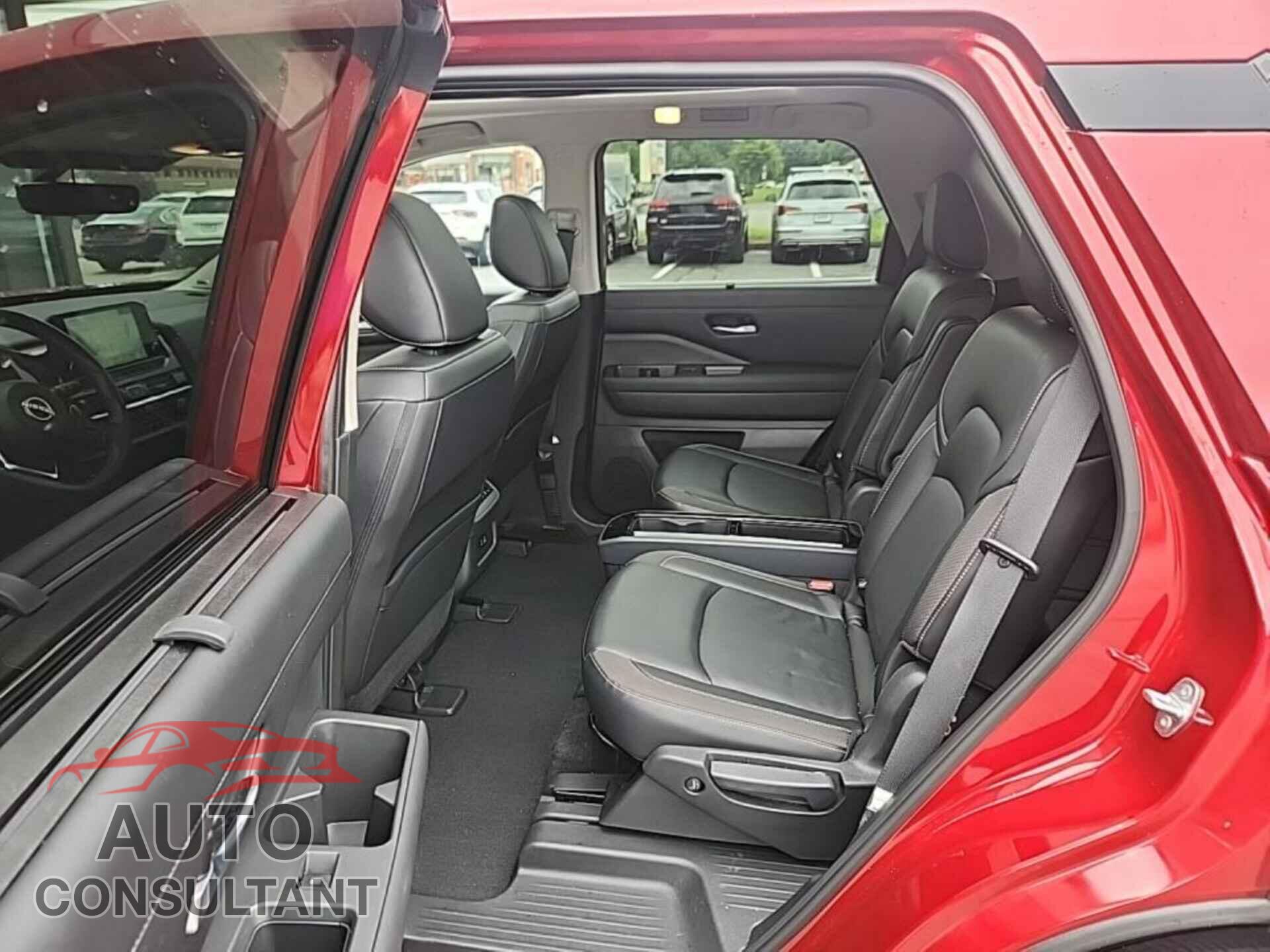 NISSAN PATHFINDER 2023 - 5N1DR3CD9PC243365