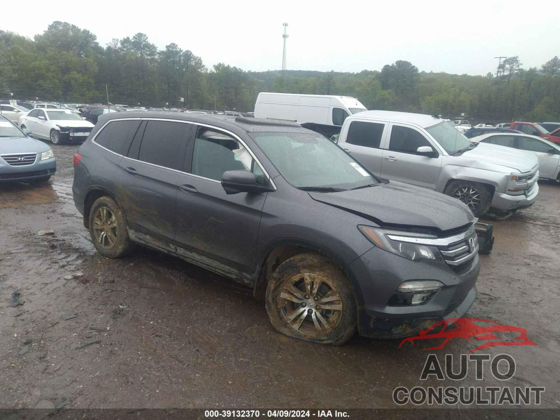 HONDA PILOT 2017 - 5FNYF5H76HB038135