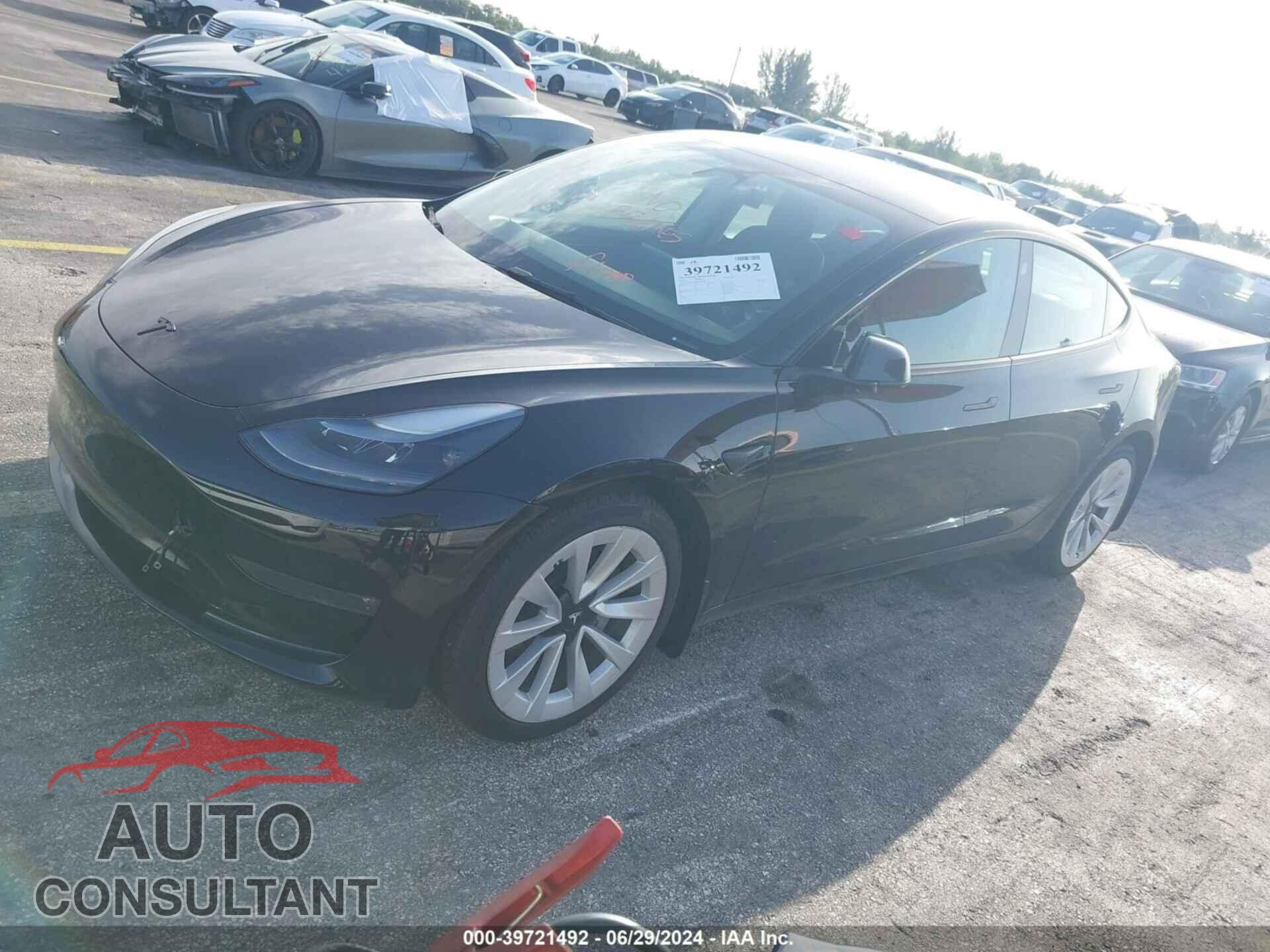 TESLA MODEL 3 2022 - 5YJ3E1EB6NF186506