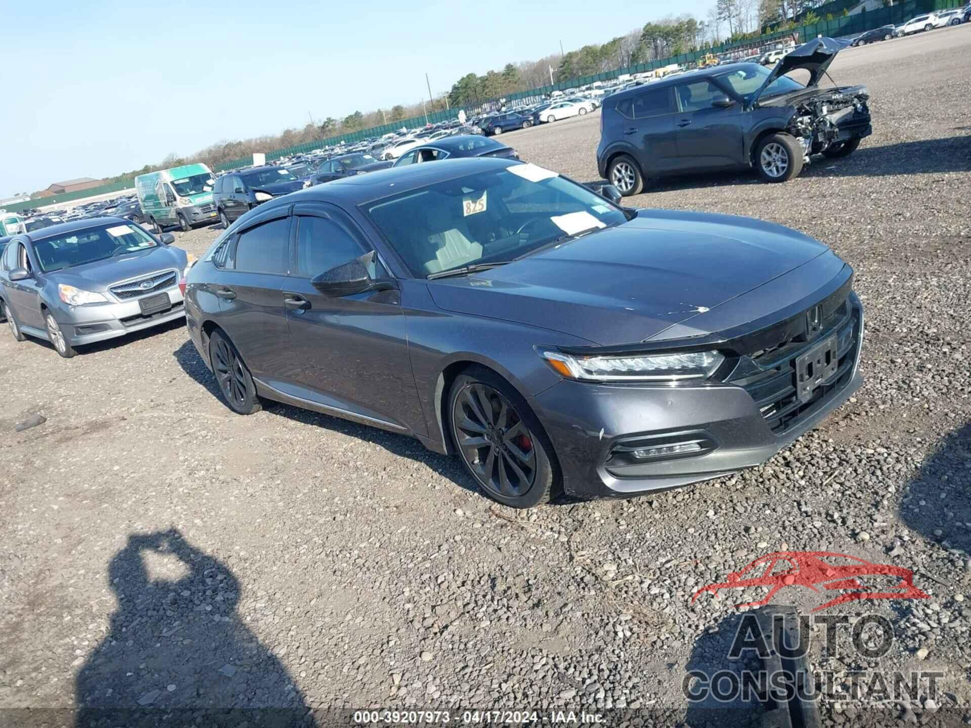 HONDA ACCORD 2018 - 1HGCV1F95JA100182