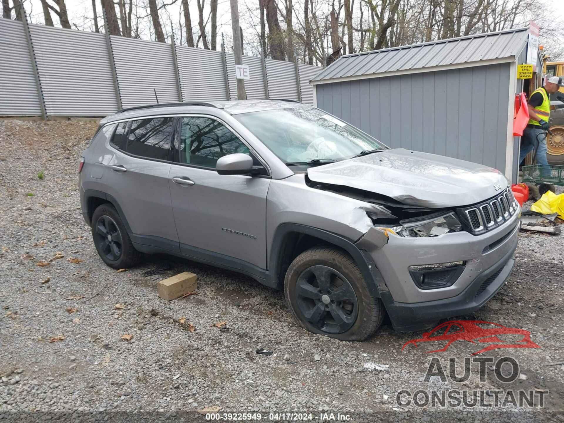 JEEP COMPASS 2018 - 3C4NJDBB5JT456119