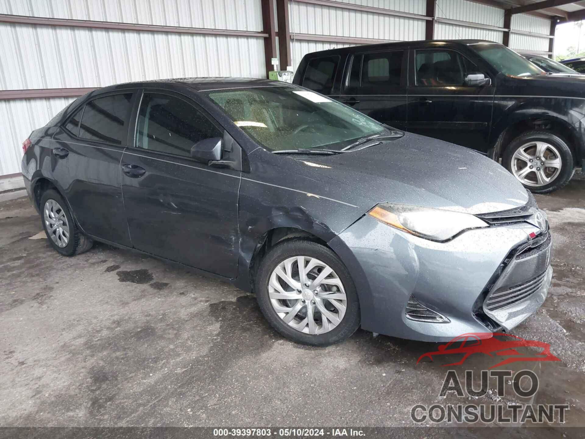 TOYOTA COROLLA 2018 - 2T1BURHE7JC048605
