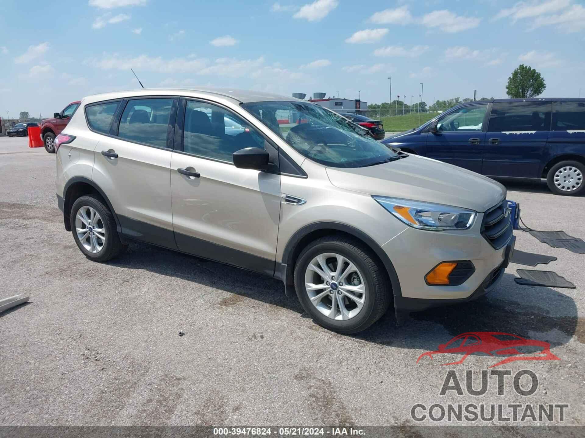 FORD ESCAPE 2017 - 1FMCU0F76HUA50245