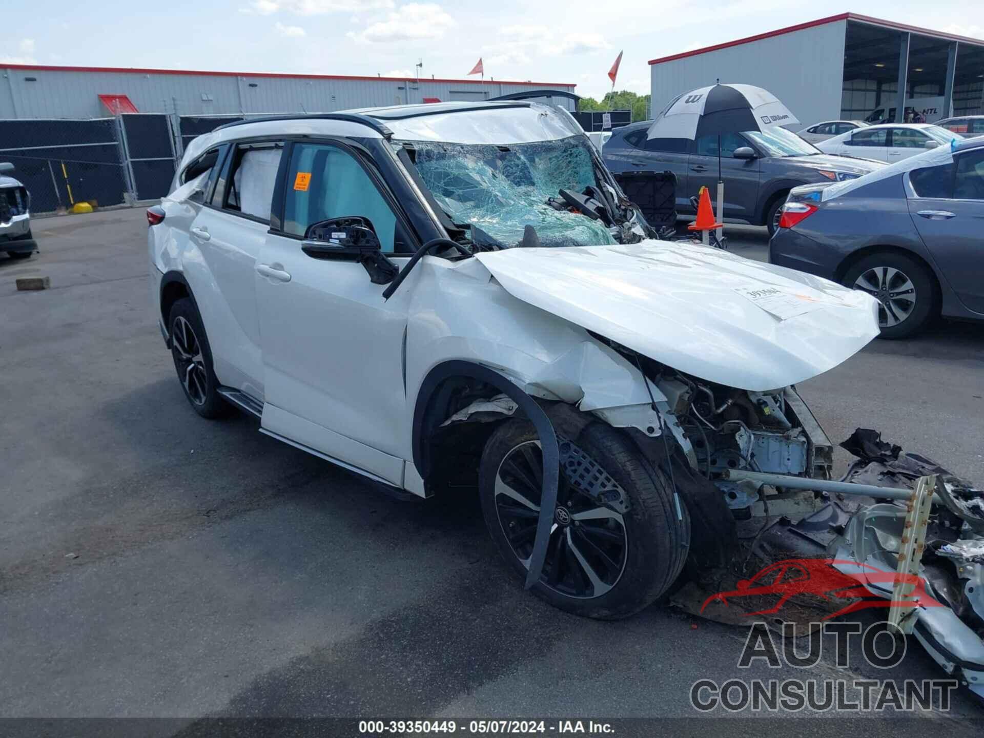 TOYOTA HIGHLANDER 2021 - 5TDLZRAH0MS076963