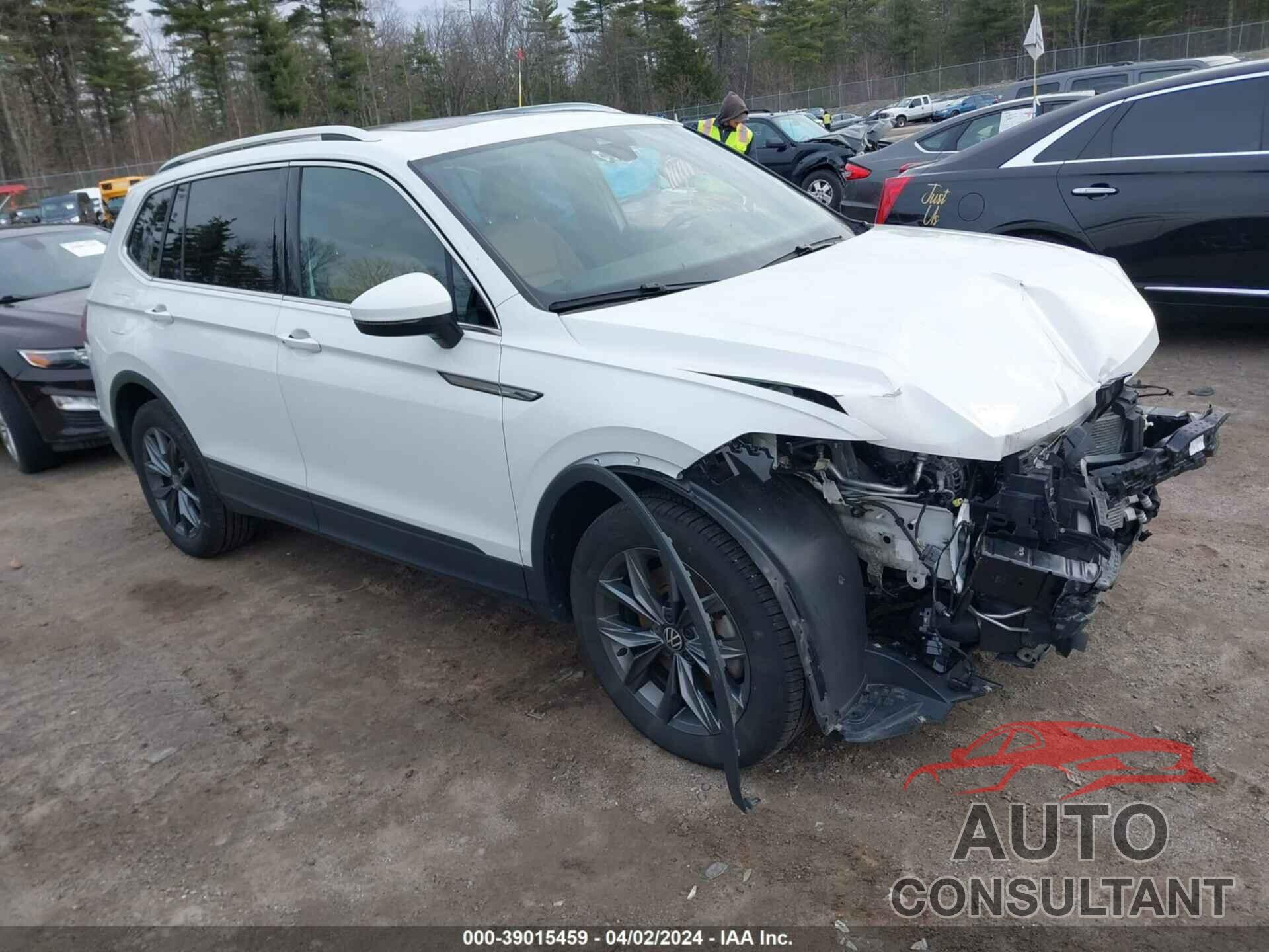 VOLKSWAGEN TIGUAN 2022 - 3VV2B7AX9NM079648