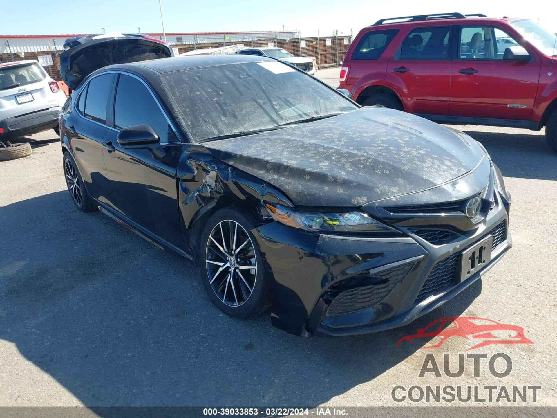 TOYOTA CAMRY 2021 - 4T1G11AK2MU411847