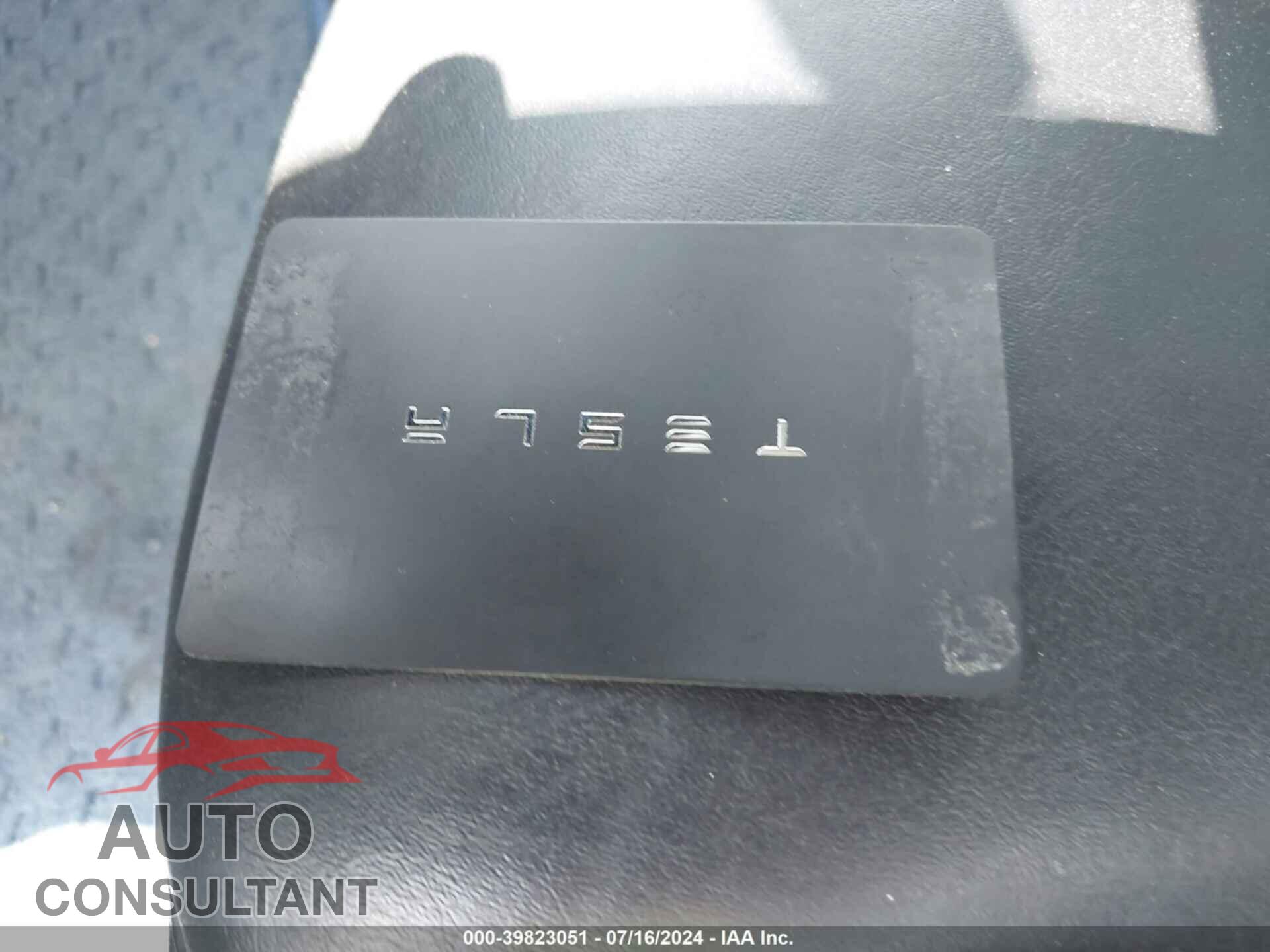 TESLA MODEL 3 2020 - 5YJ3E1EA7LF737143