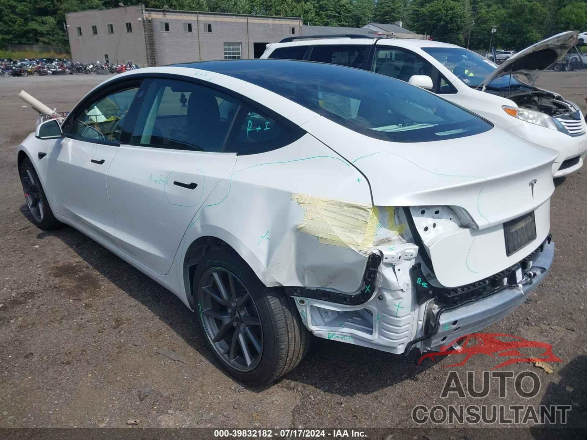 TESLA MODEL 3 2021 - 5YJ3E1EA7MF947825