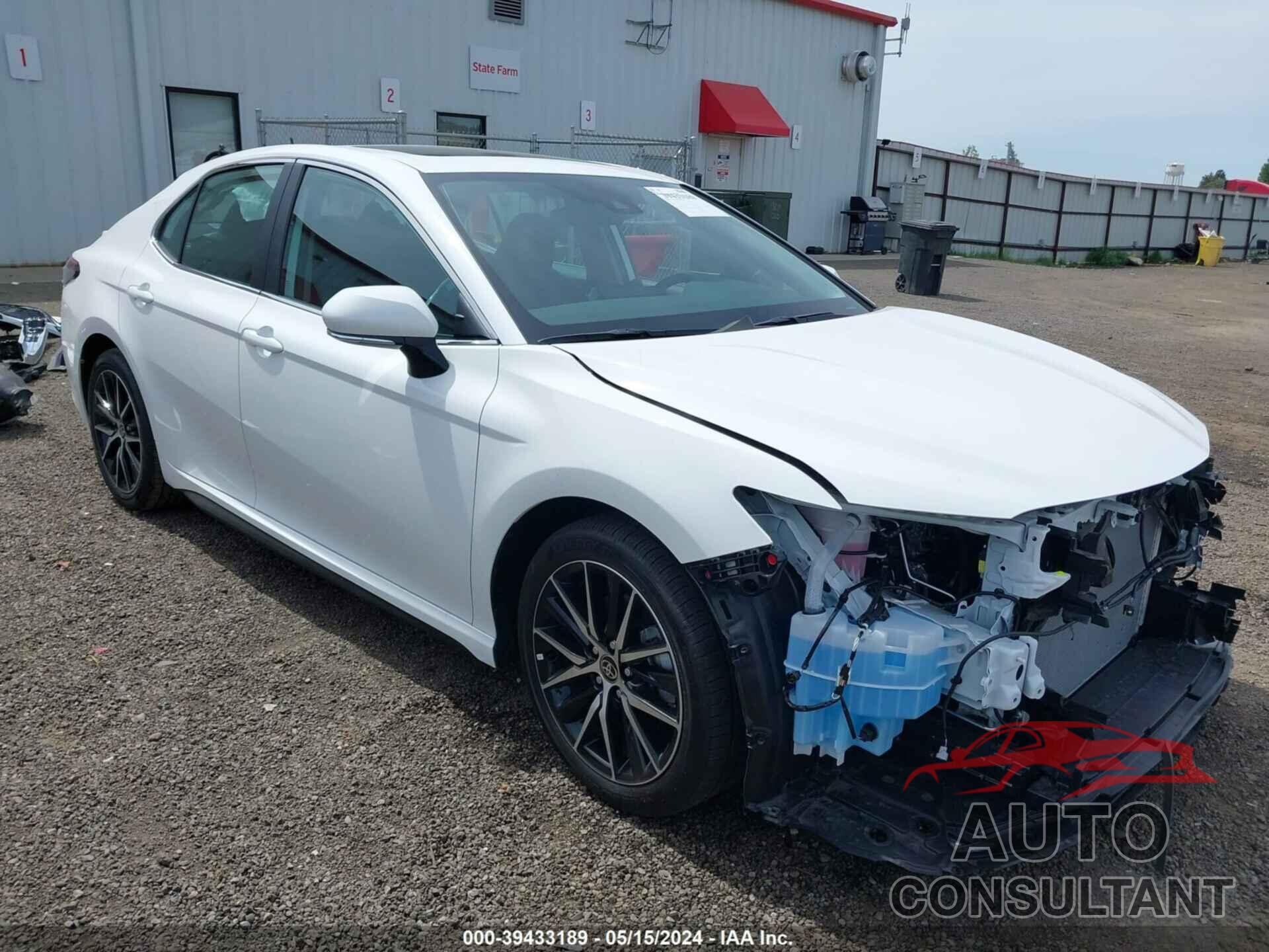 TOYOTA CAMRY 2024 - 4T1G11BK2RU122747