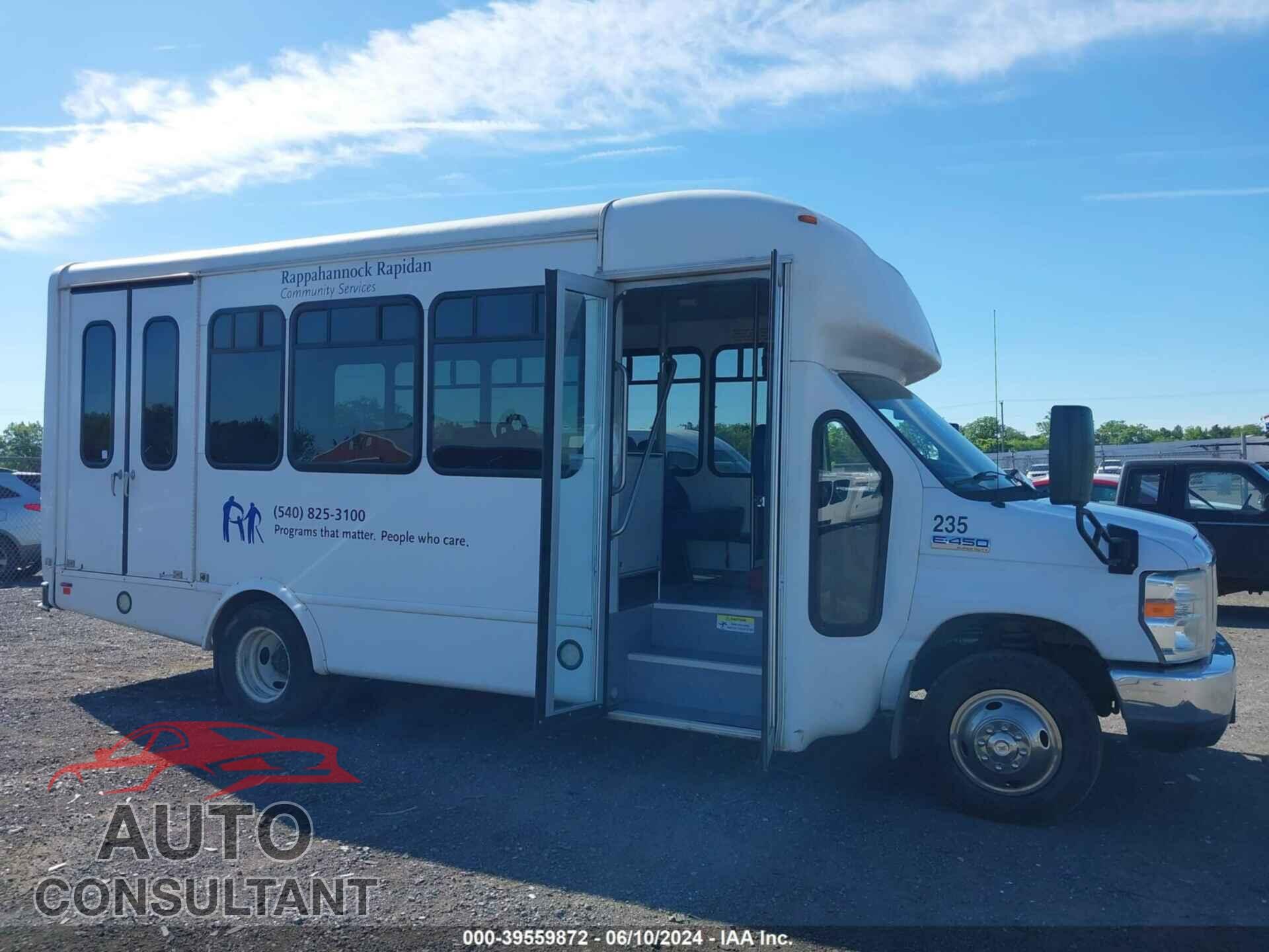 FORD E-450 CUTAWAY 2017 - 1FDFE4FS5HDC01470