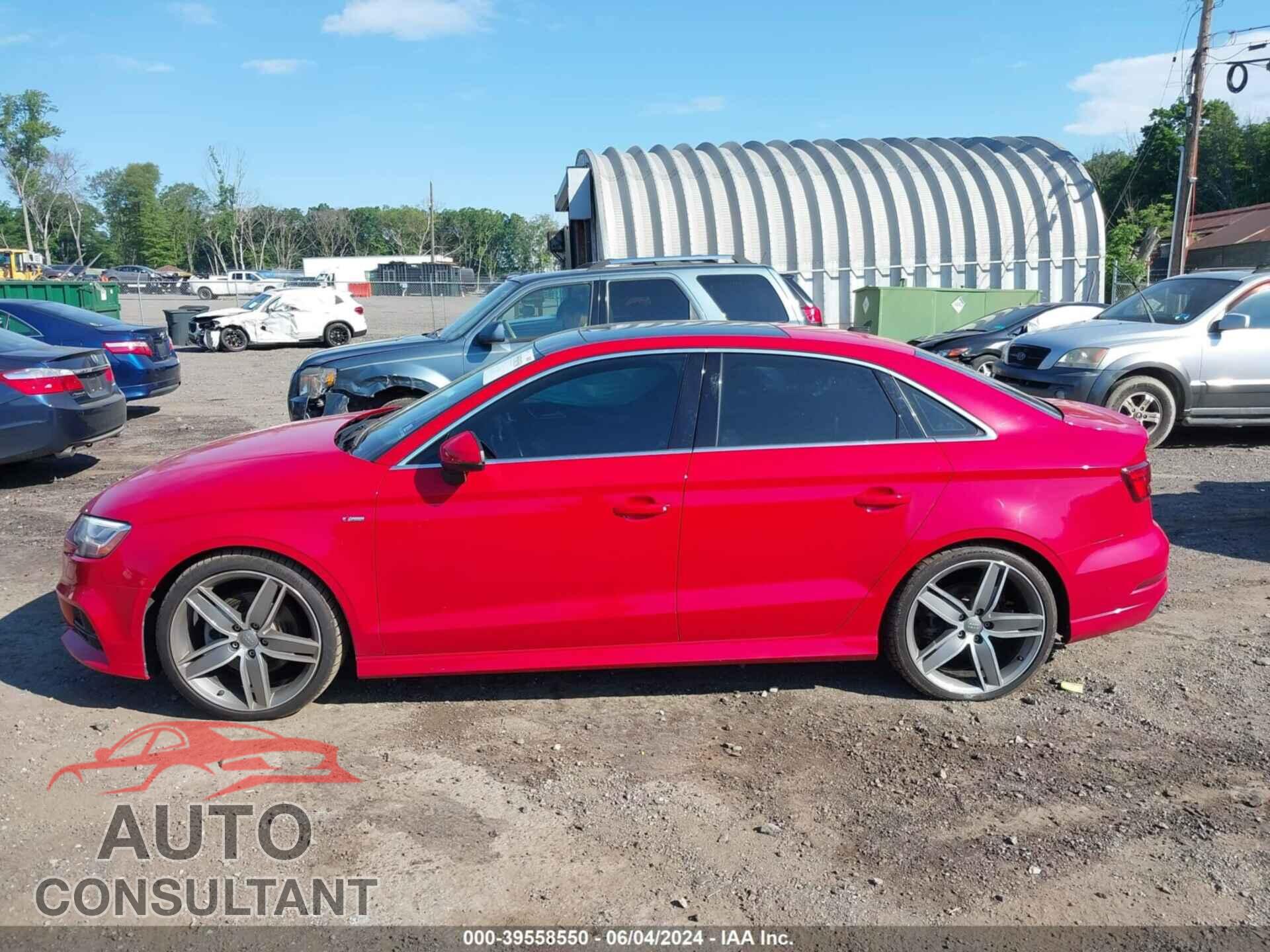 AUDI A3 2019 - WAUGUGFF8K1011555