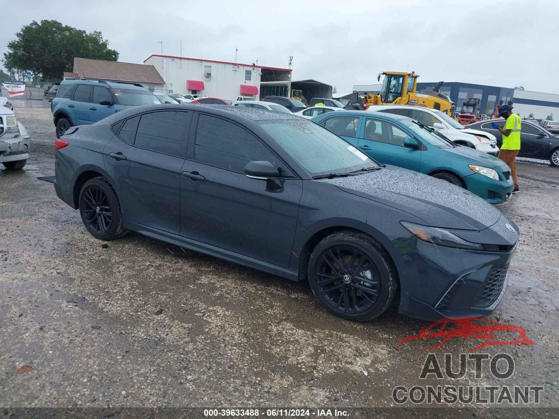 TOYOTA CAMRY 2025 - 4T1DAACK2SU001160