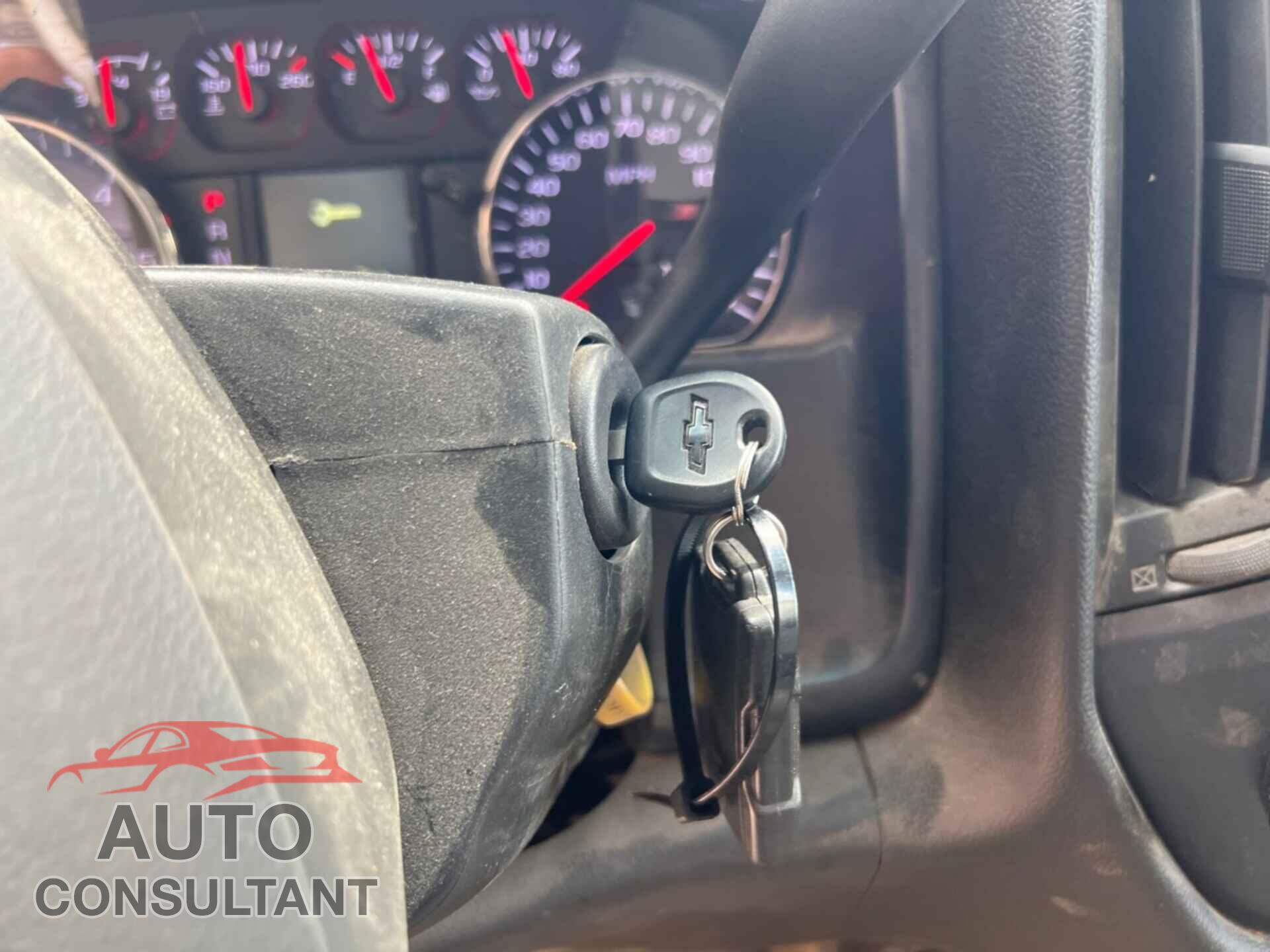 CHEVROLET SILVERADO 2019 - 2GC2KREG4K1170043