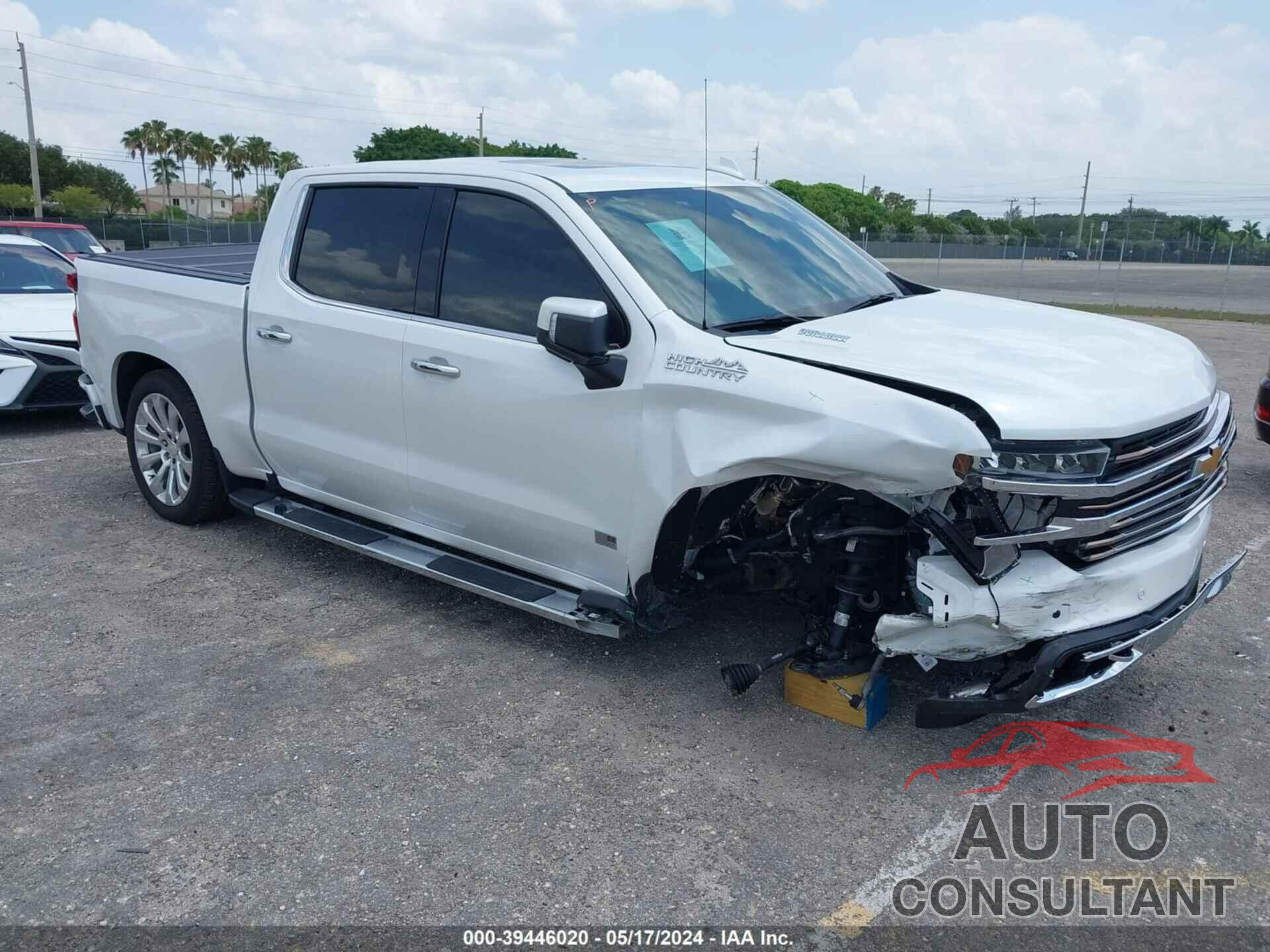 CHEVROLET SILVERADO 1500 2021 - 1GCUYHET0MZ225791