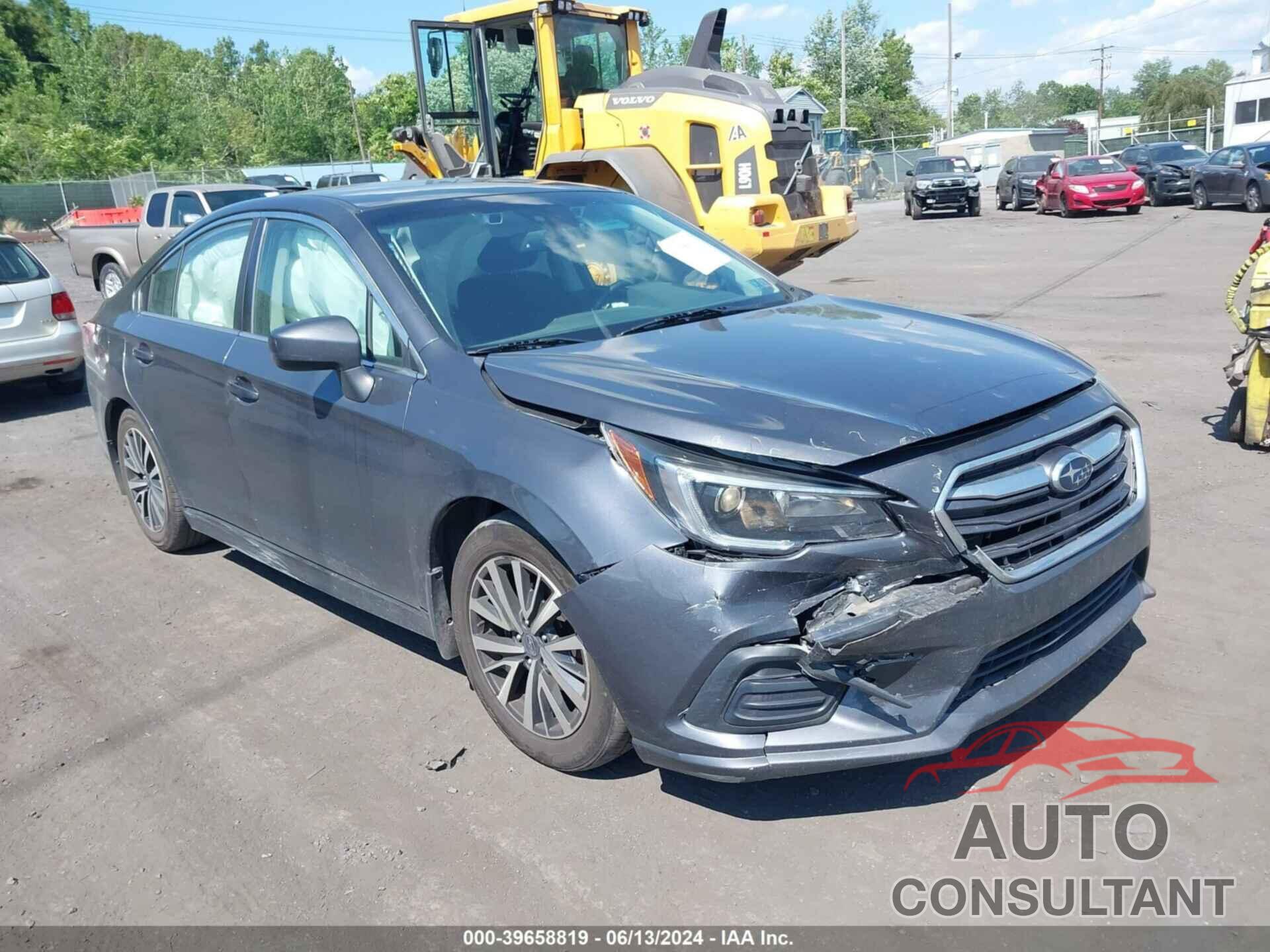 SUBARU LEGACY 2019 - 4S3BNAF68K3032689