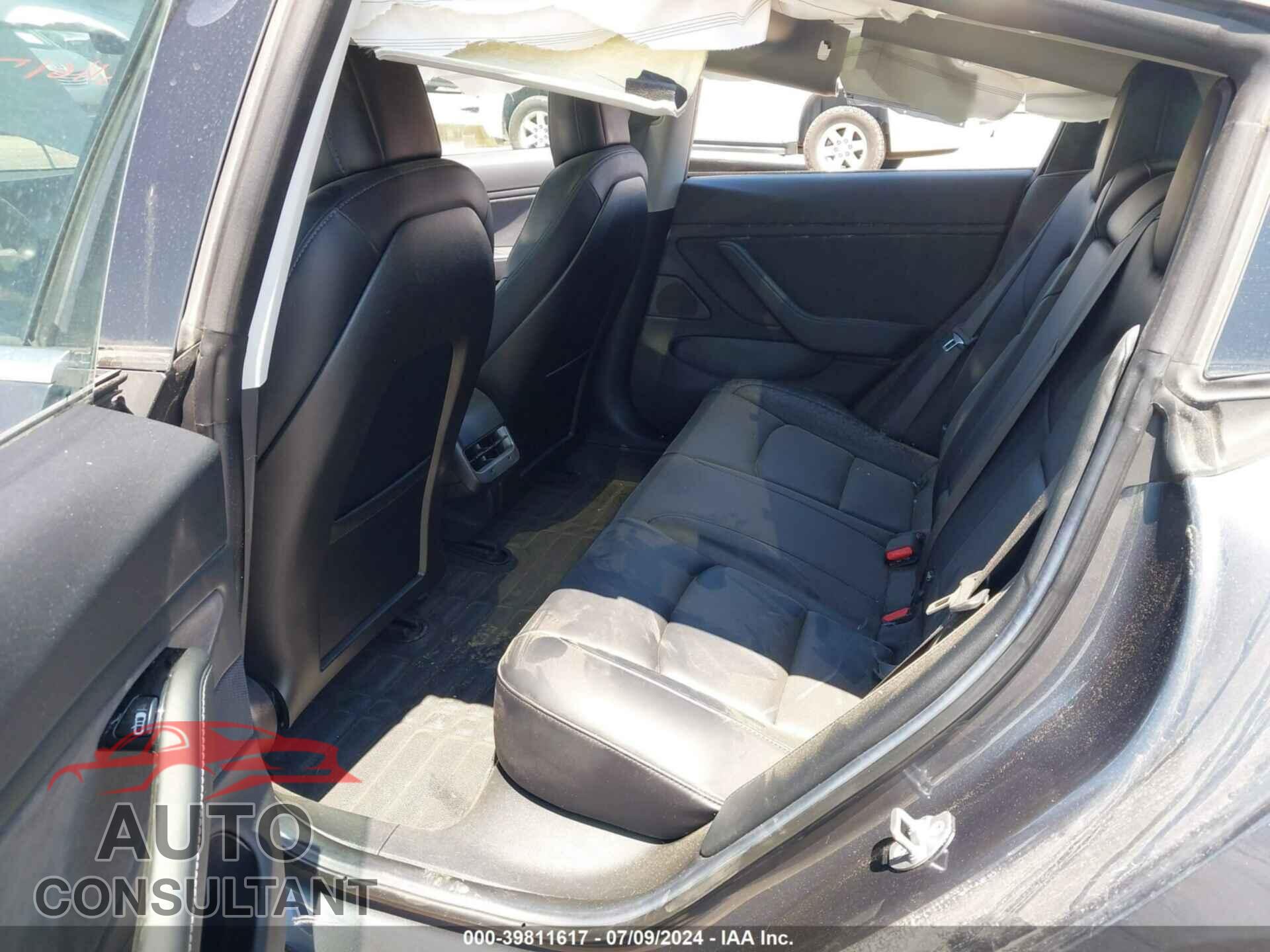 TESLA MODEL 3 2018 - 5YJ3E1EA6JF021864