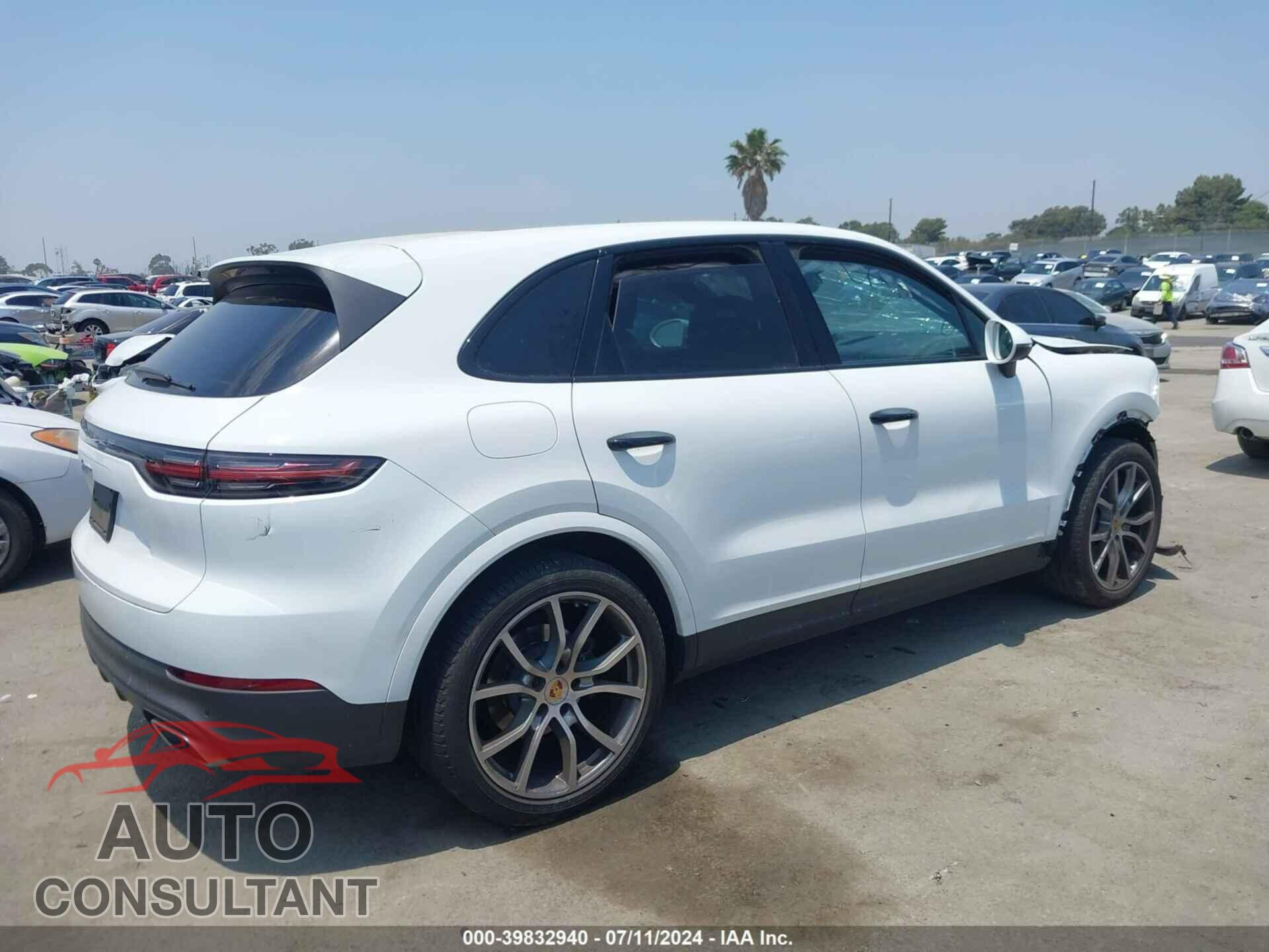 PORSCHE CAYENNE 2019 - WP1AA2AY8KDA10271
