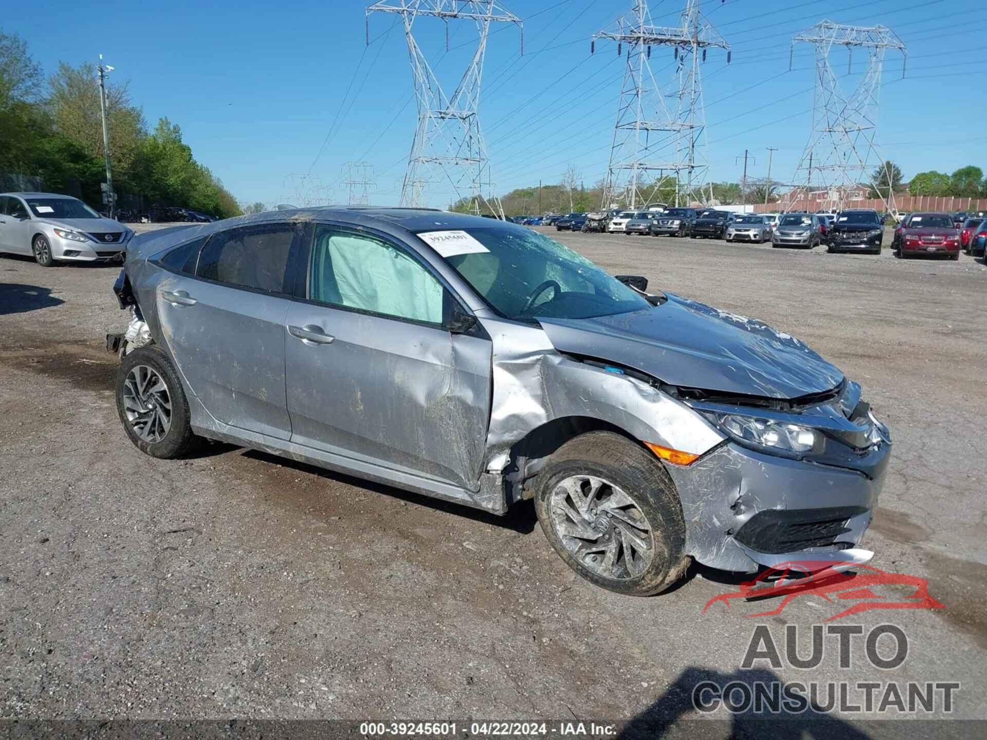 HONDA CIVIC 2018 - 2HGFC2F79JH551835