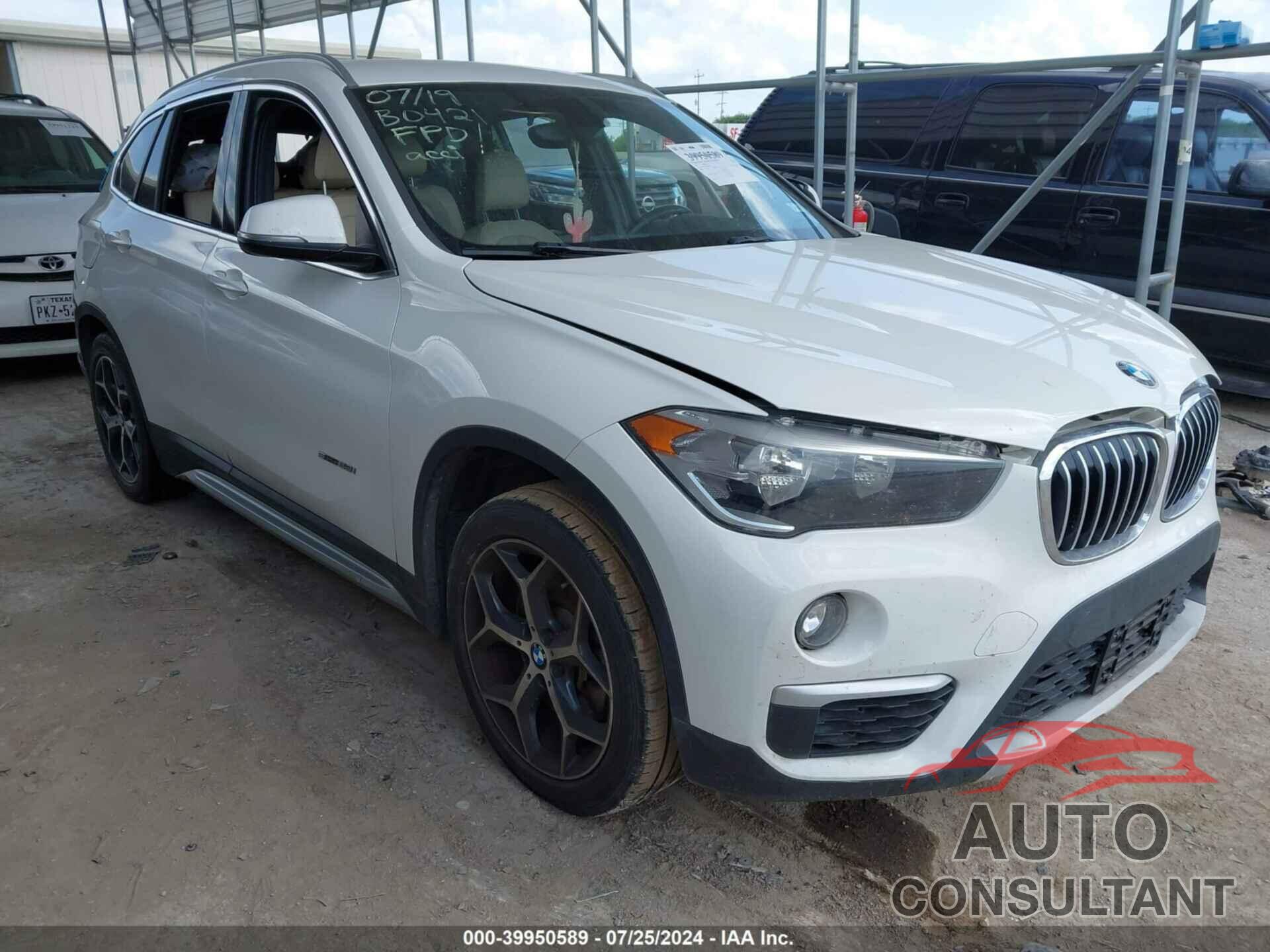 BMW X1 2018 - WBXHU7C37J5H40239