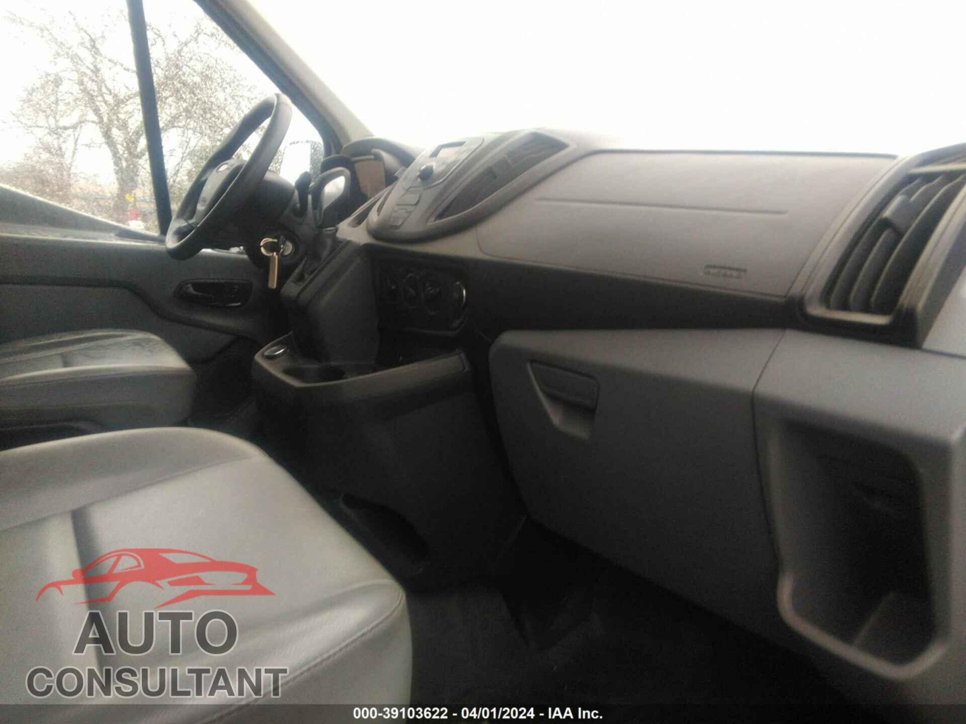 FORD TRANSIT-250 2017 - 1FTYR2CM0HKB14809