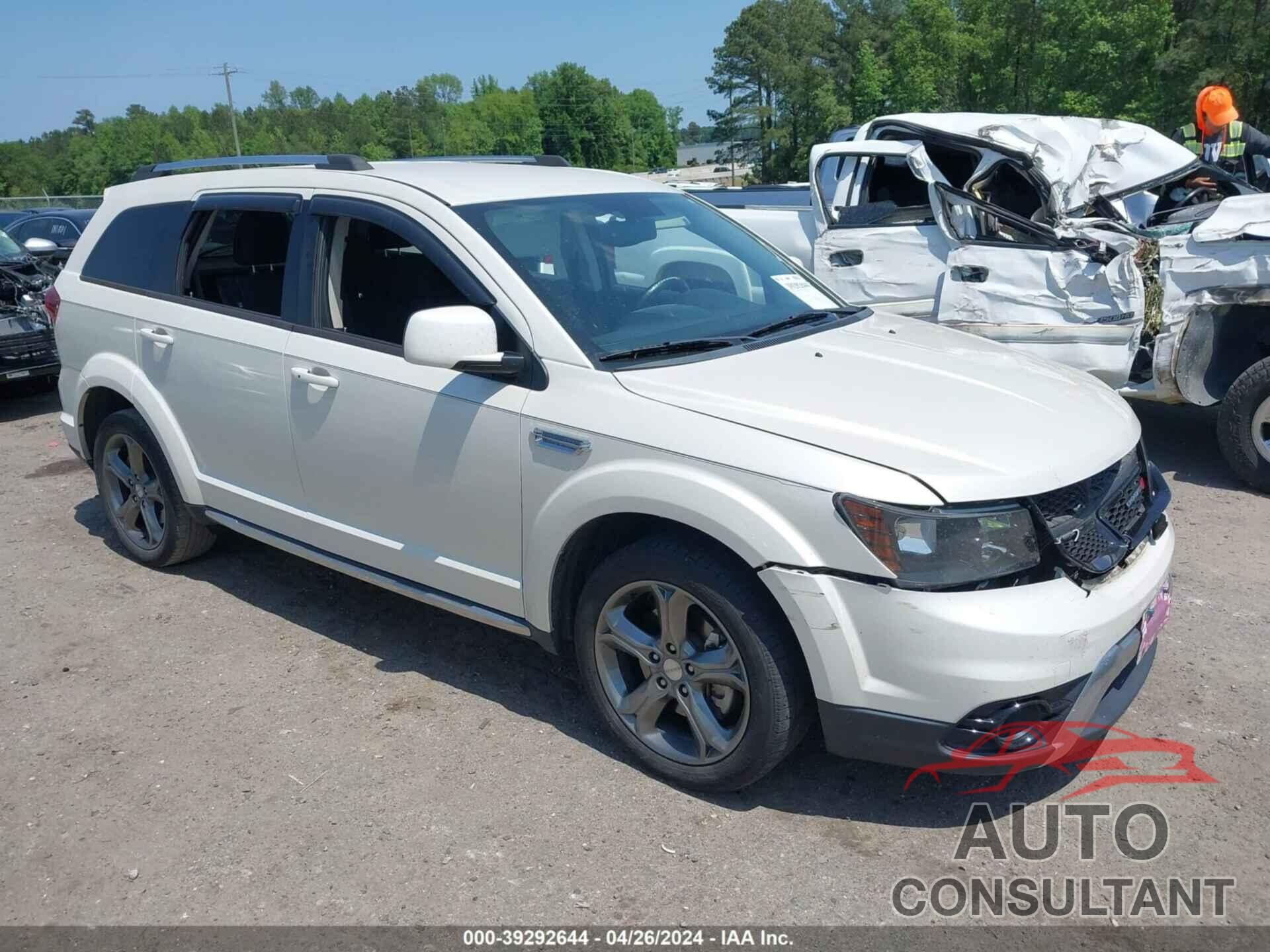 DODGE JOURNEY 2016 - 3C4PDCGB7GT215528