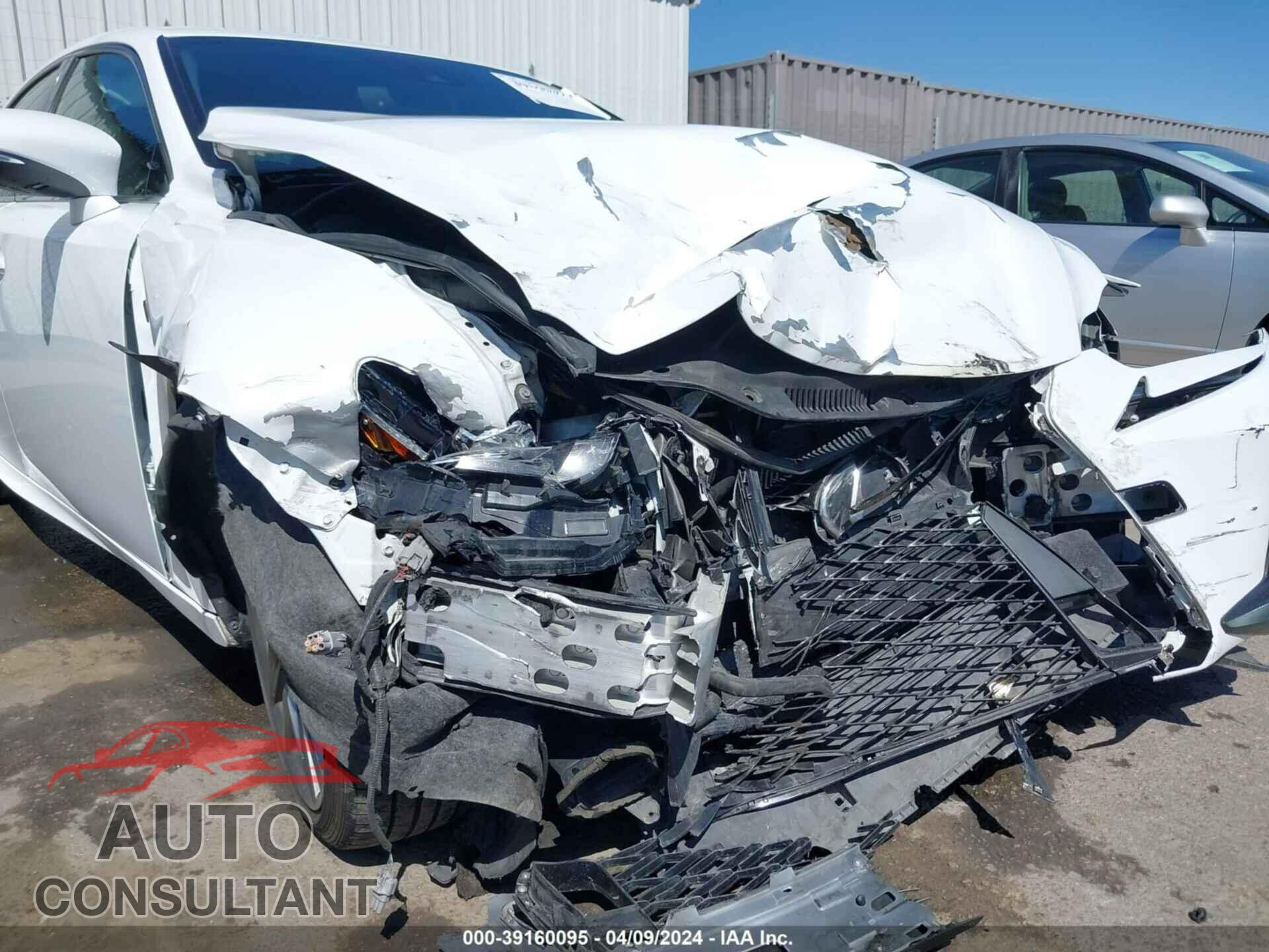 LEXUS IS 2017 - JTHBA1D21H5055903