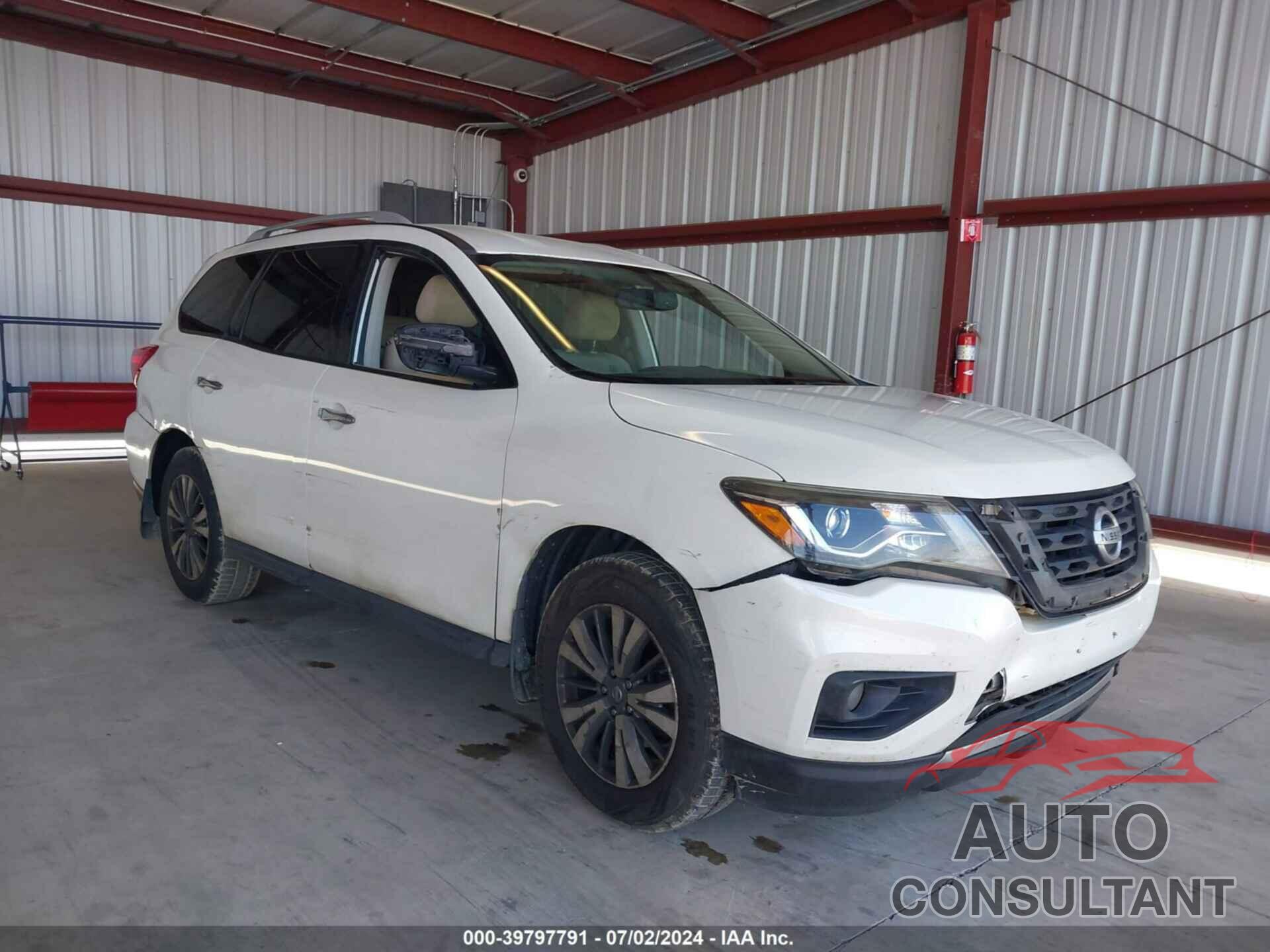 NISSAN PATHFINDER 2017 - 5N1DR2MN4HC638220