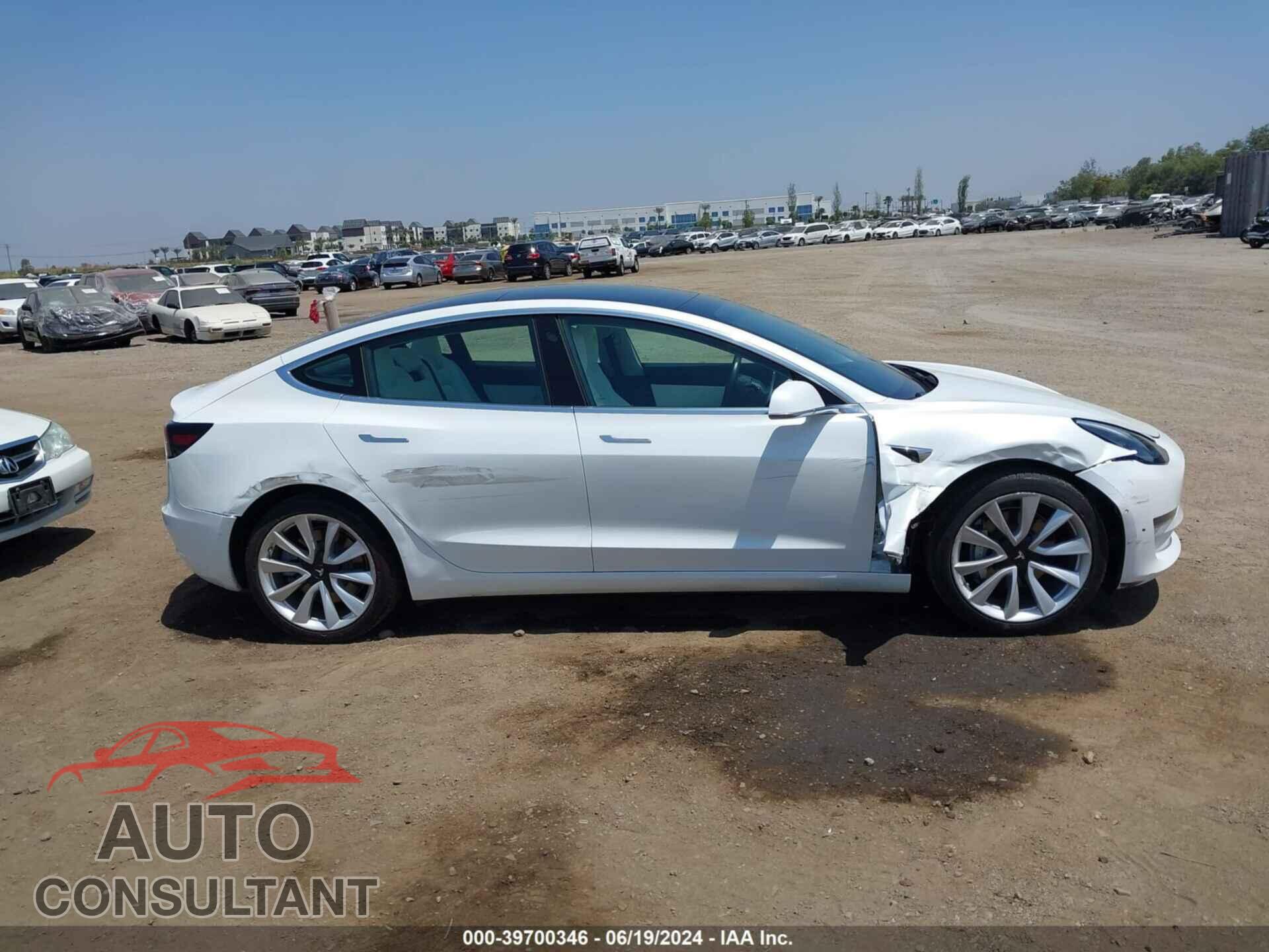 TESLA MODEL 3 2019 - 5YJ3E1EA3KF429417