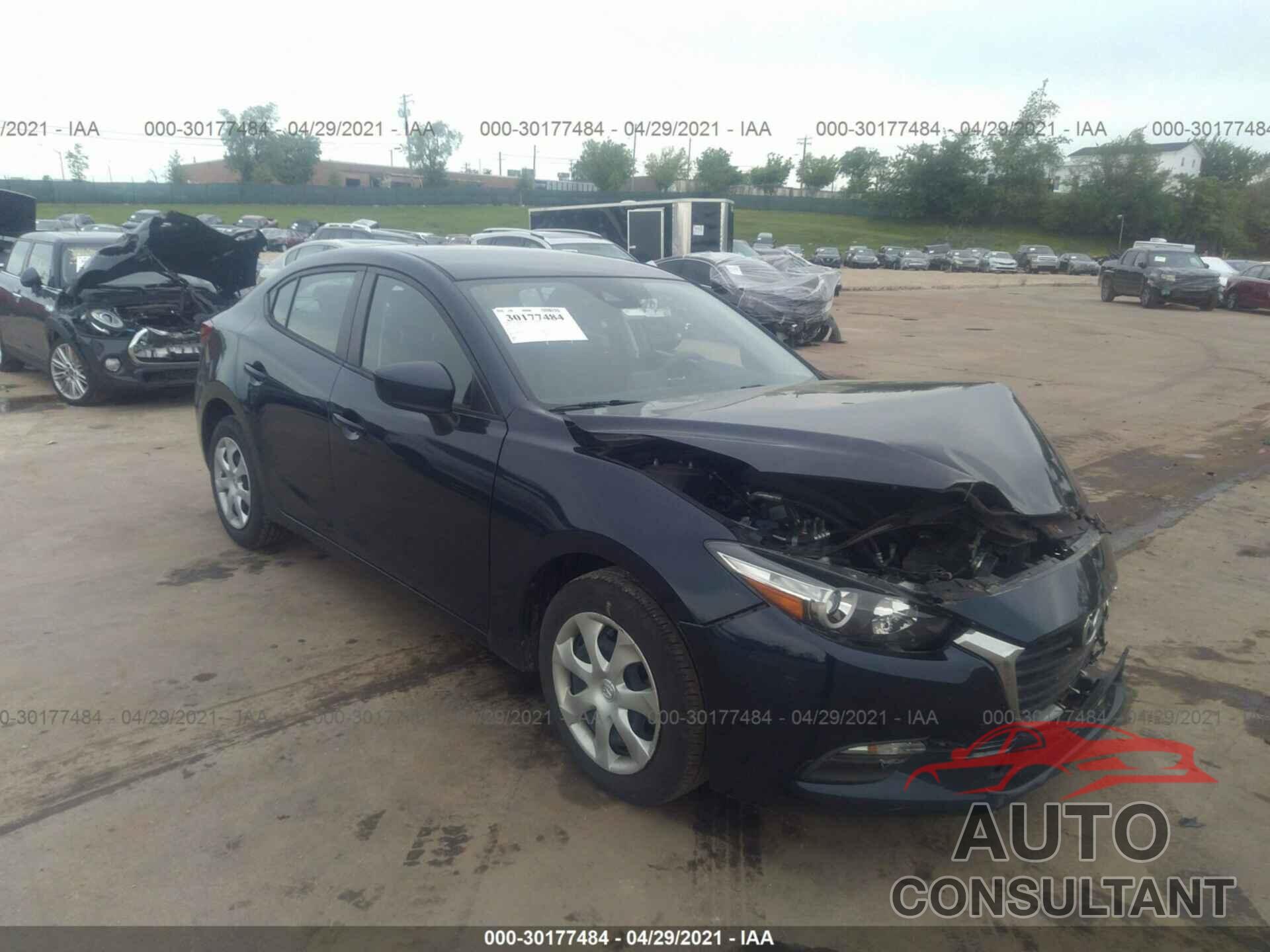 MAZDA MAZDA3 4-DOOR 2018 - 3MZBN1U79JM220790