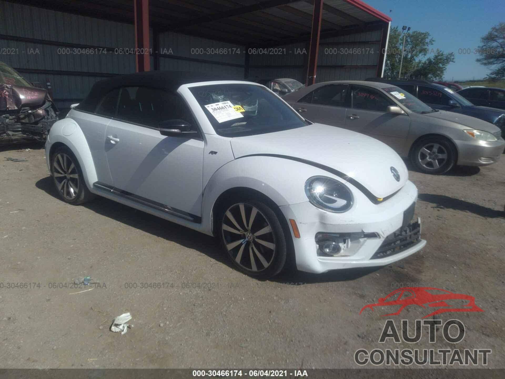 VOLKSWAGEN BEETLE CONVERTIBLE 2016 - 3VW7T7AT9GM800601