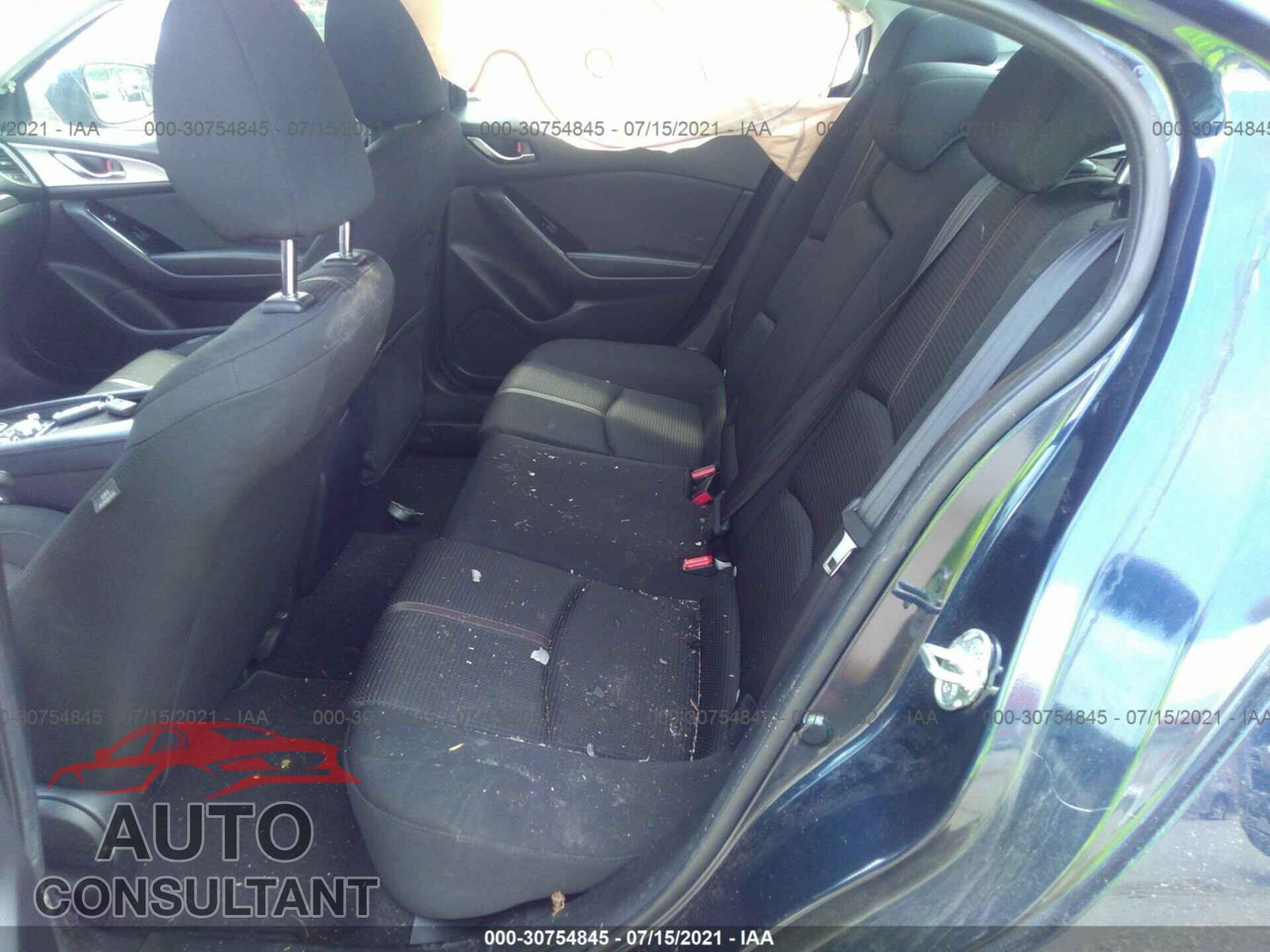 MAZDA MAZDA3 4-DOOR 2017 - 3MZBN1U74HM102964