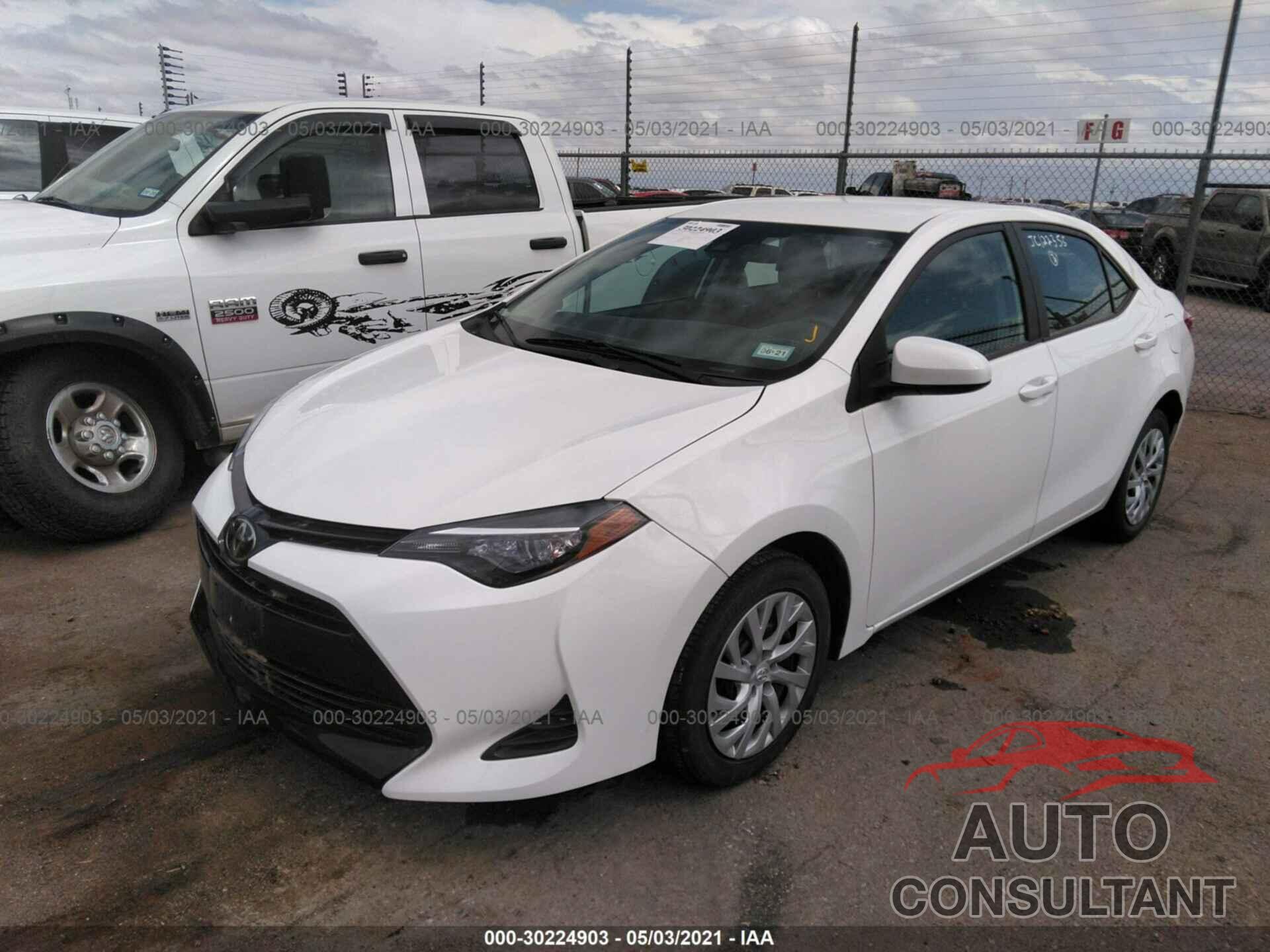 TOYOTA COROLLA 2018 - 2T1BURHE8JC122355