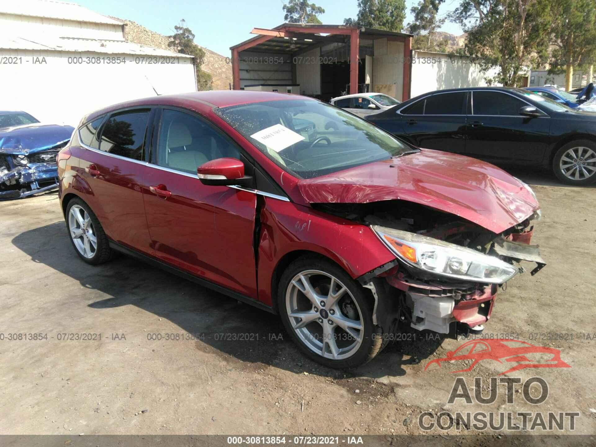 FORD FOCUS 2016 - 1FADP3N28GL315572