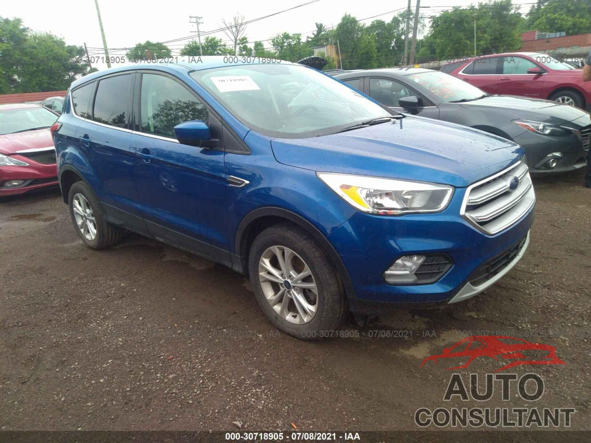 FORD ESCAPE 2019 - 1FMCU9GD1KUC00732