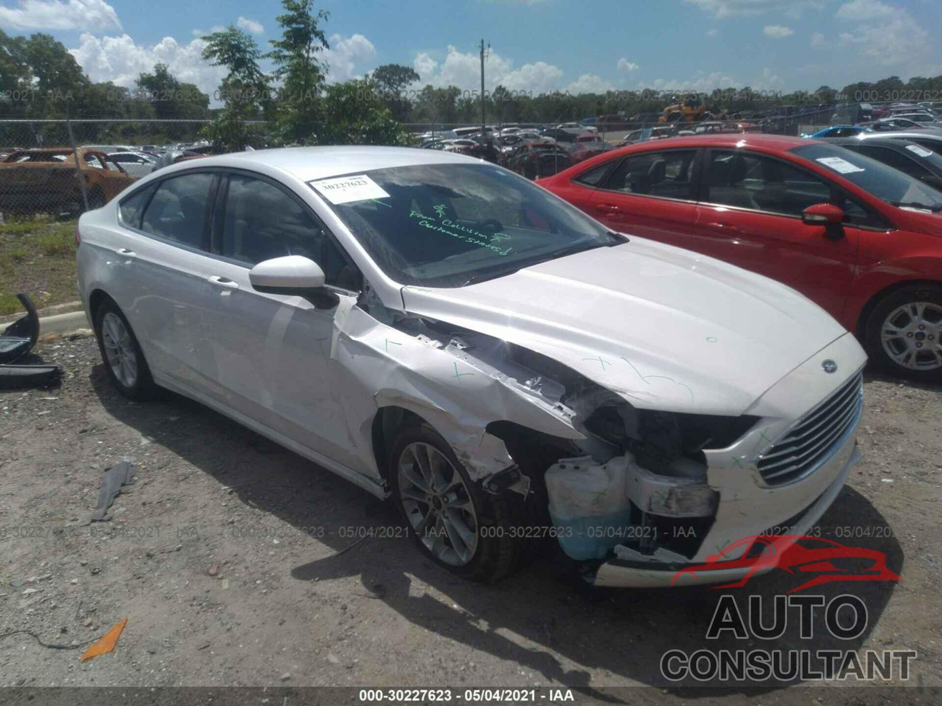 FORD FUSION 2020 - 3FA6P0HD8LR104243