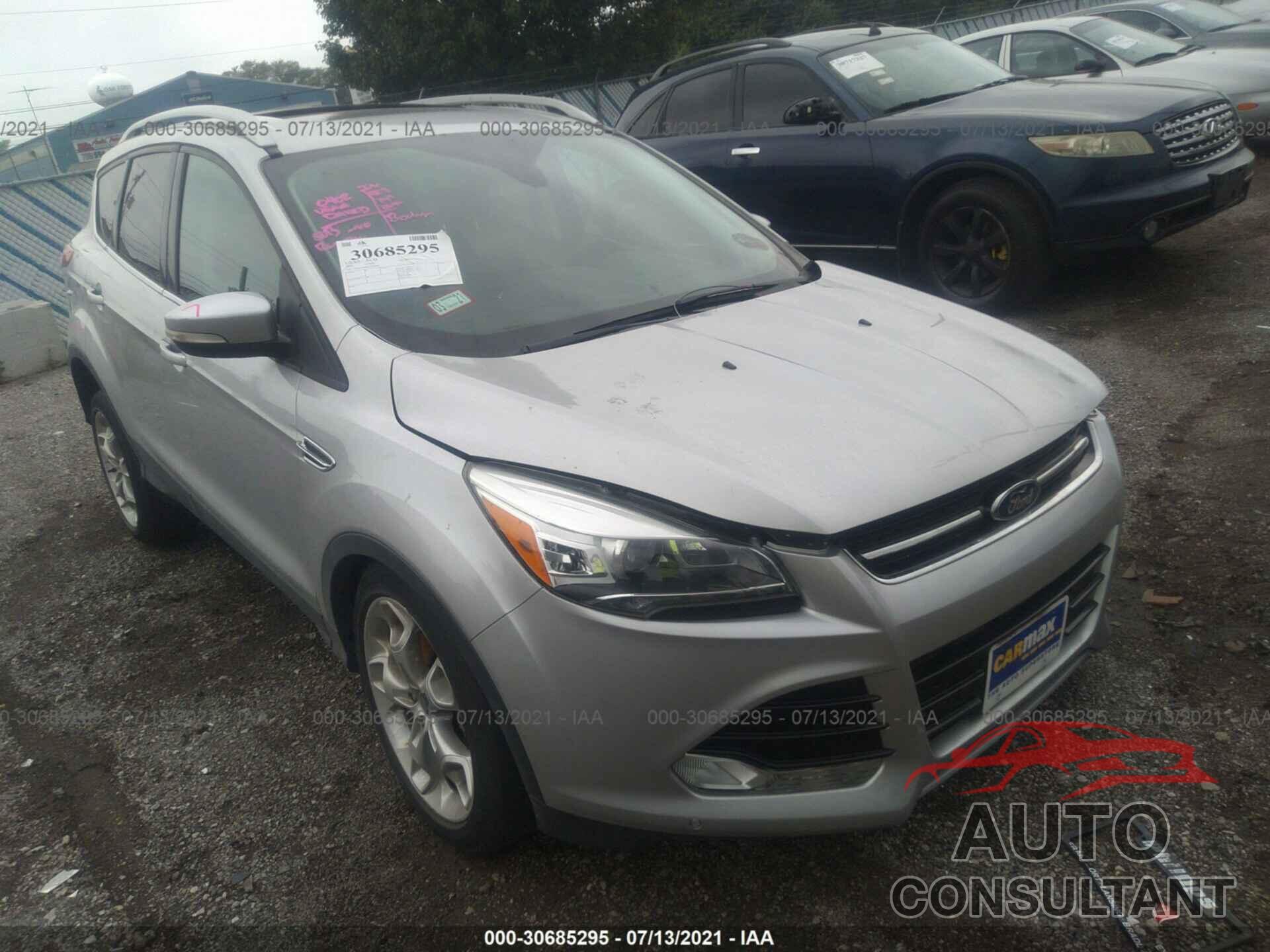 FORD ESCAPE 2016 - 1FMCU0J99GUC06964