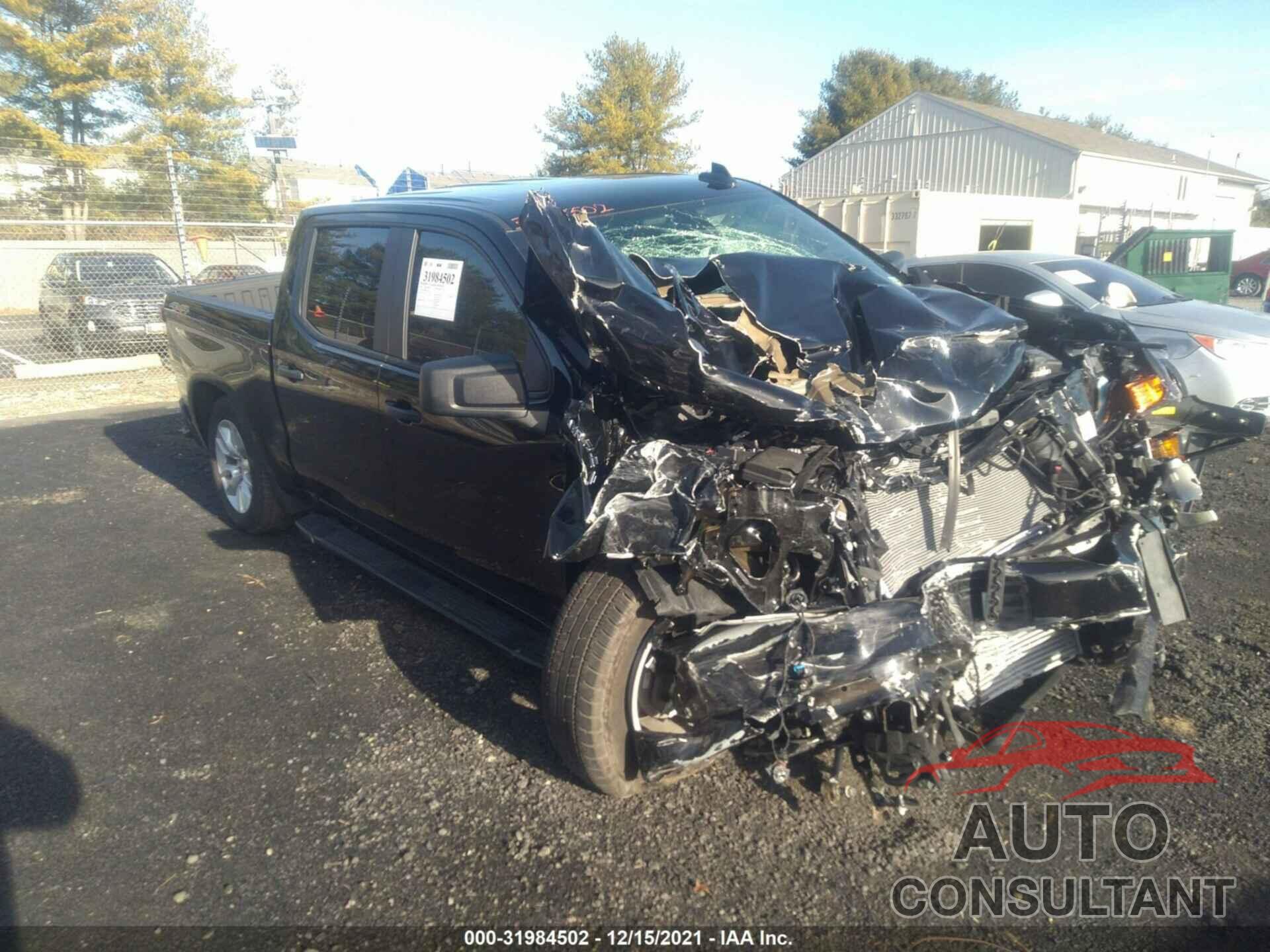 CHEVROLET SILVERADO 1500 2021 - 1GCPYBEK6MZ353938