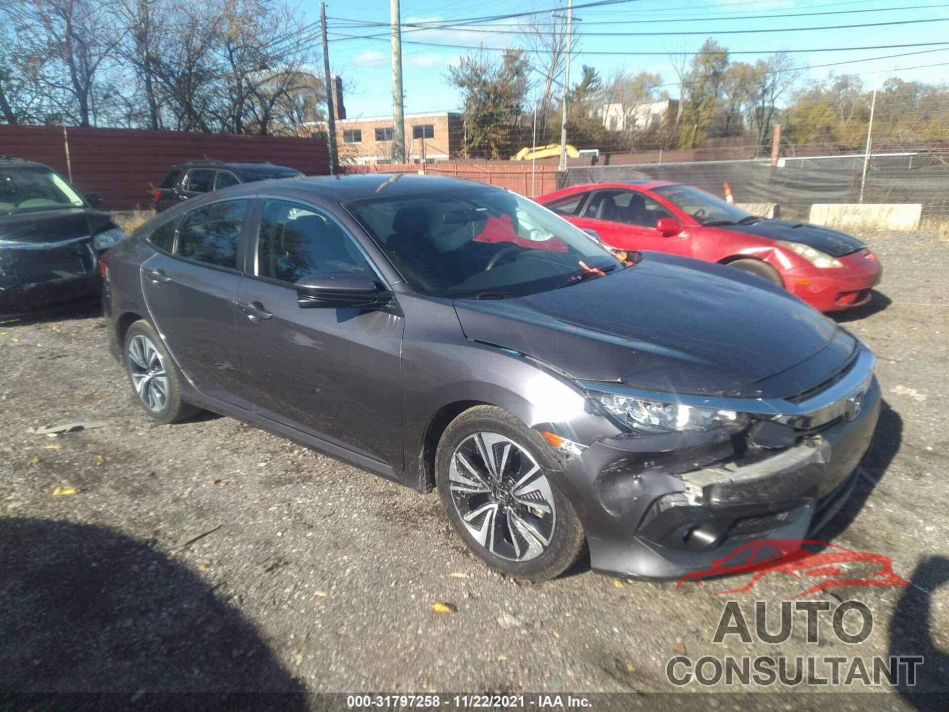 HONDA CIVIC SEDAN 2017 - 2HGFC1F35HH652467