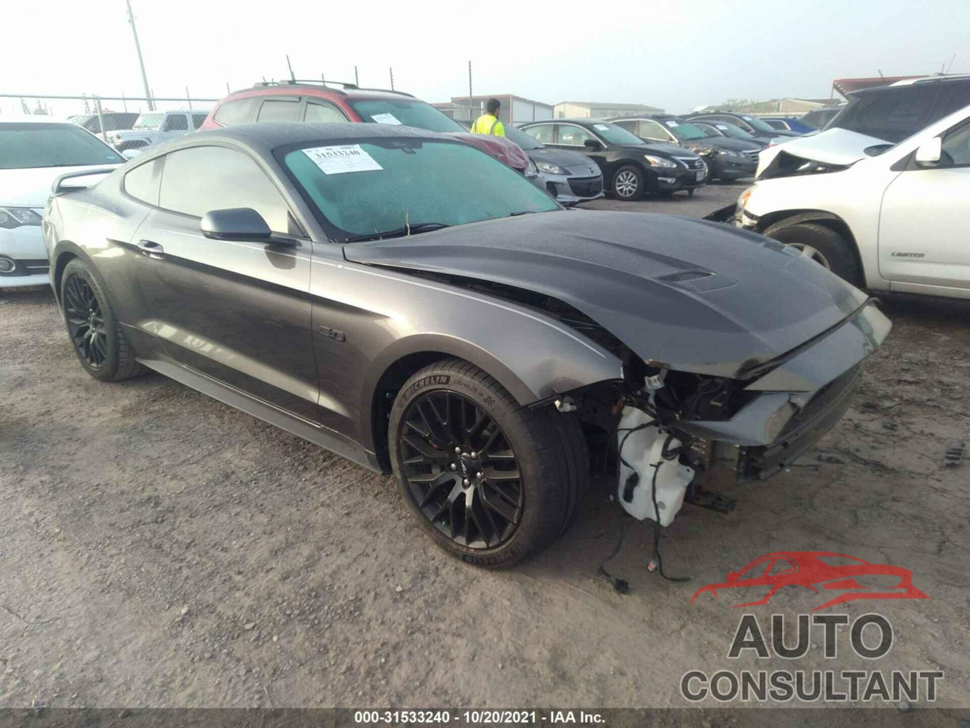 FORD MUSTANG 2018 - 1FA6P8CF0J5180451