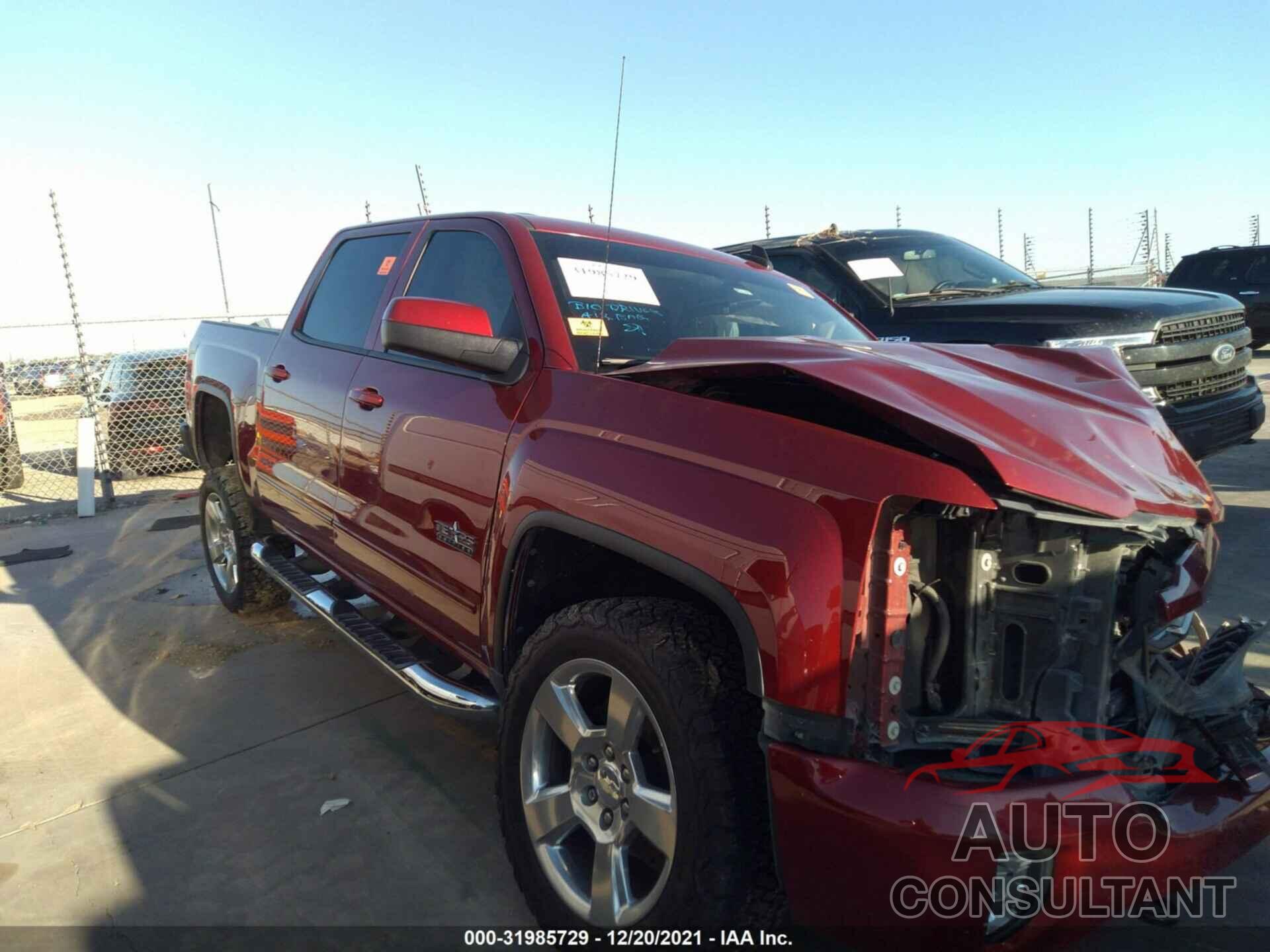 CHEVROLET SILVERADO 1500 2018 - 3GCUKREC1JG425548