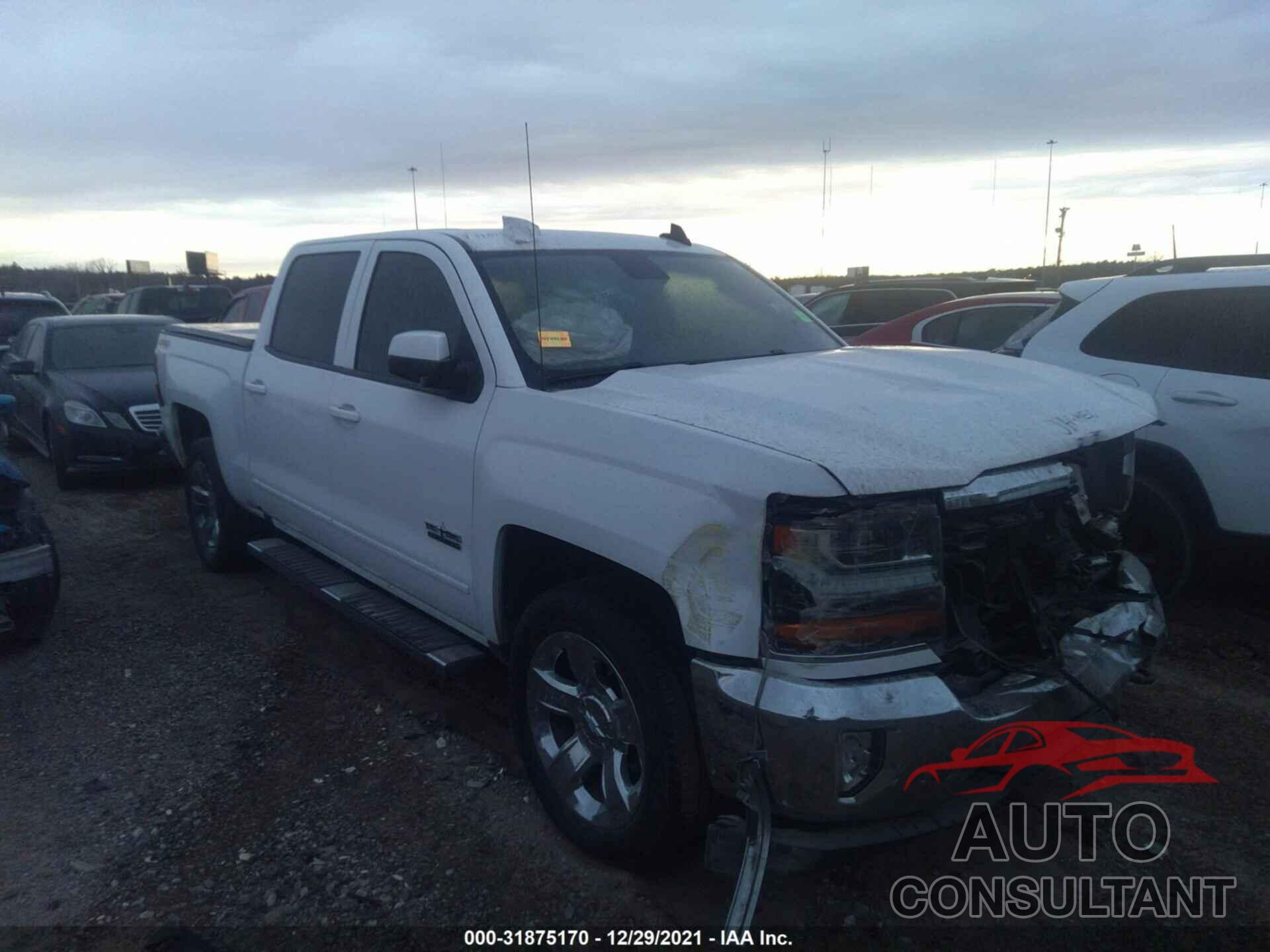 CHEVROLET SILVERADO 1500 2018 - 3GCUKRER9JG224338